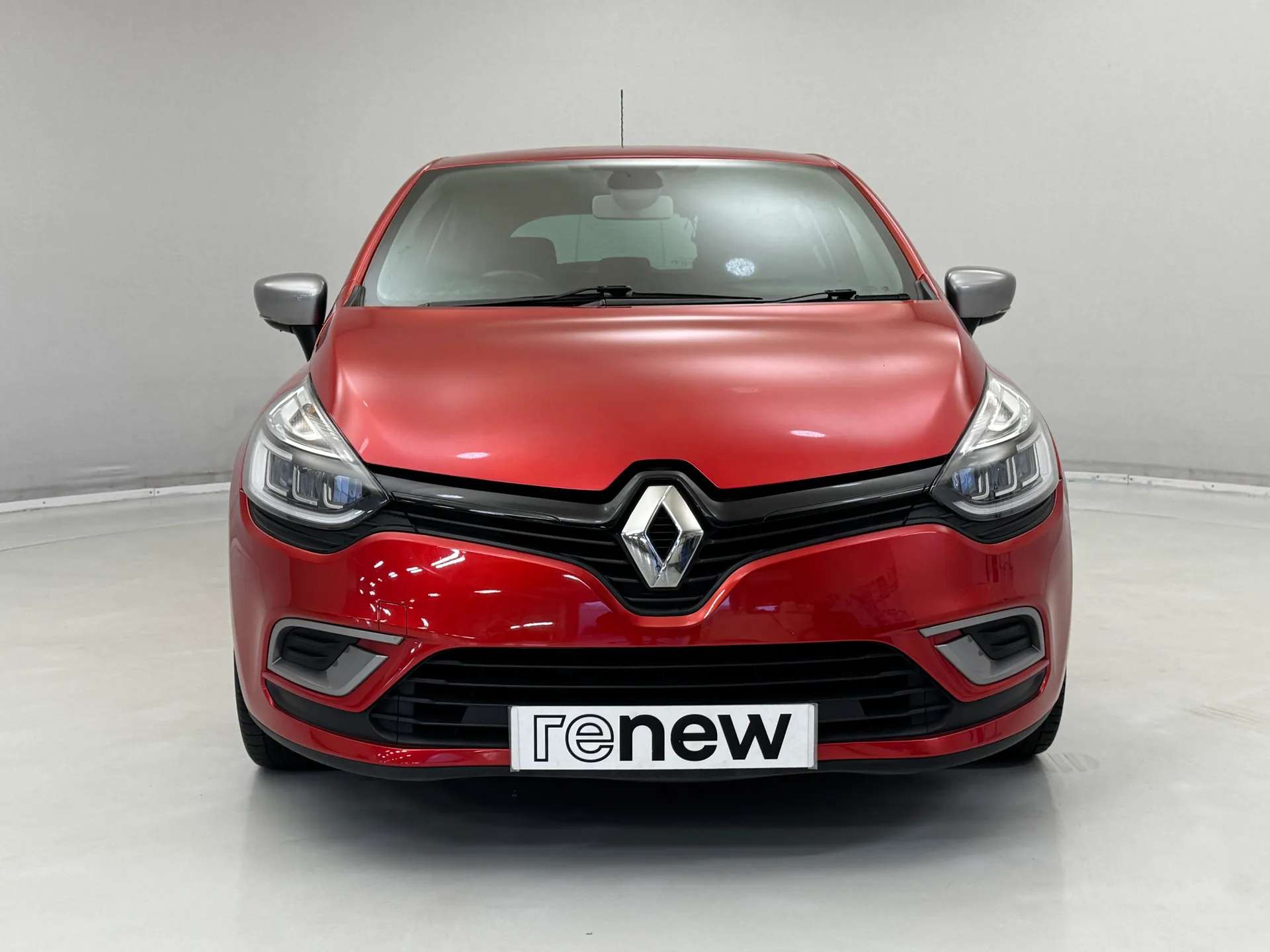 A 2019 RENAULT CLIO 0.9 TCE 90 GT Line 5dr A 2019 RENAULT CLIO 0.9 TCE 90 GT Line 5dr