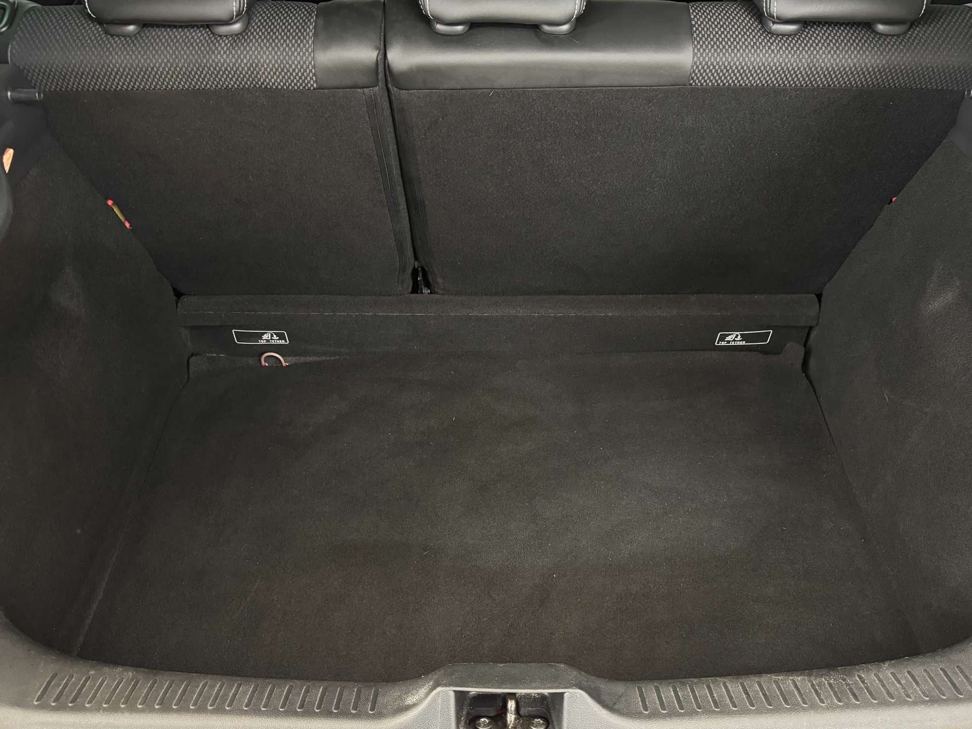 2019 RENAULT CLIO 2019 RENAULT CLIO