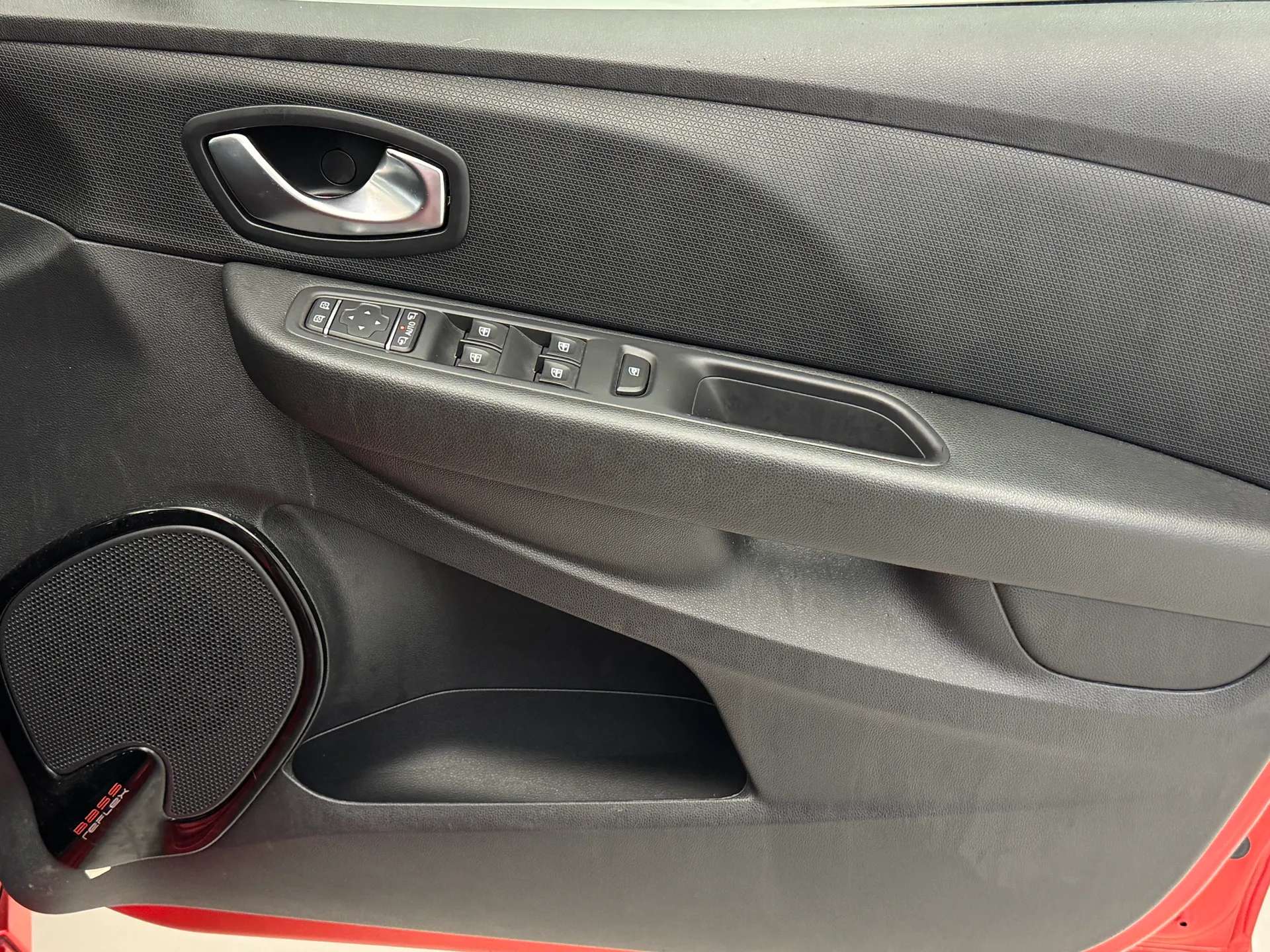 2019 RENAULT CLIO 2019 RENAULT CLIO