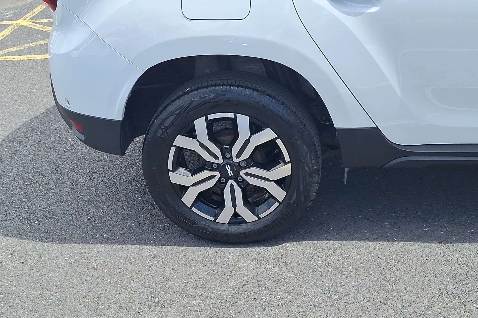 A 2023 DACIA DUSTER 1.0 TCe 90 Journey 5dr A 2023 DACIA DUSTER 1.0 TCe 90 Journey 5dr
