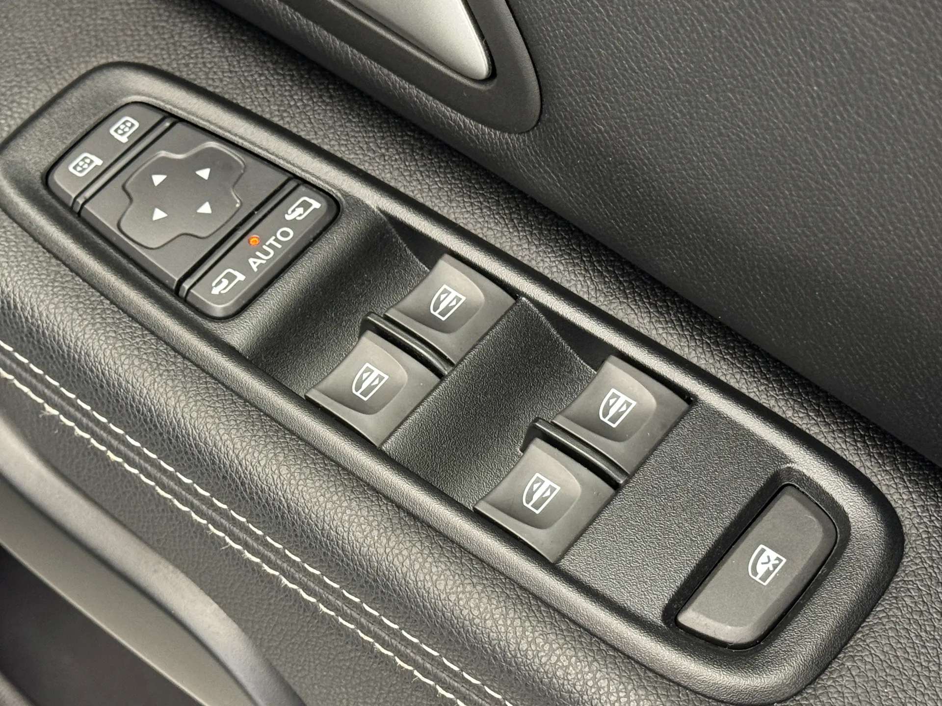 2023 DACIA DUSTER 2023 DACIA DUSTER