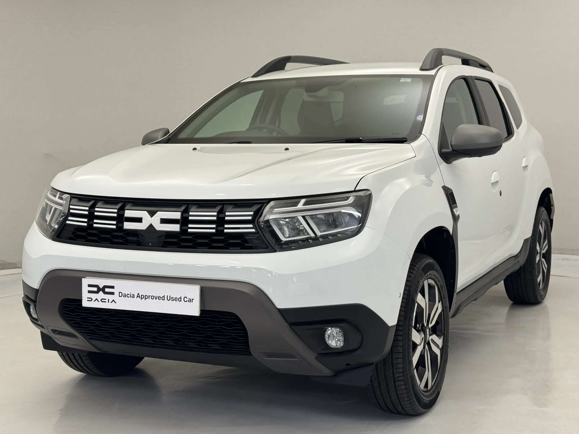 A 2023 DACIA DUSTER 1.0 TCe 90 Journey 5dr A 2023 DACIA DUSTER 1.0 TCe 90 Journey 5dr