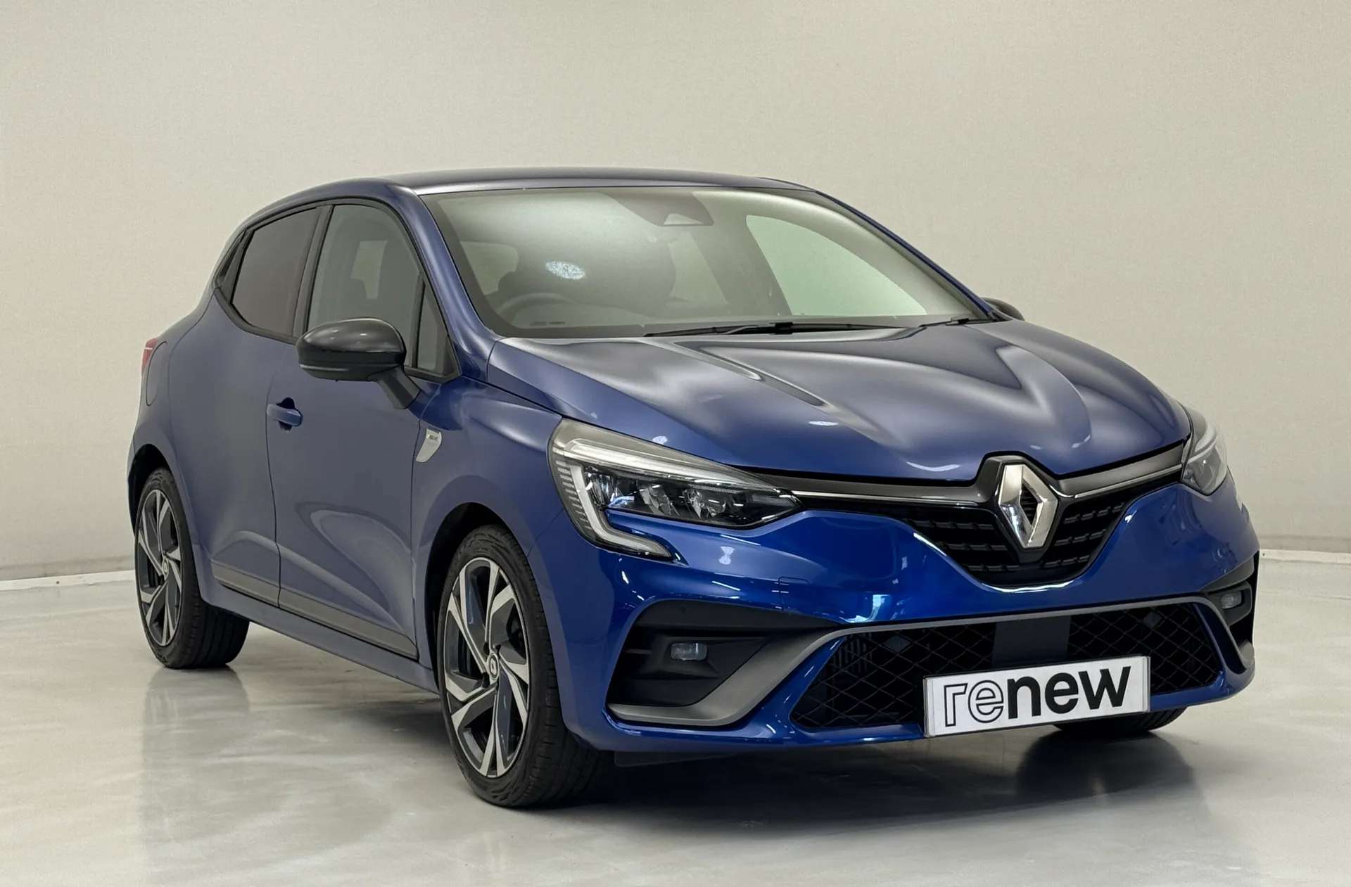 A 2023 RENAULT CLIO 1.0 TCe 90 RS Line 5dr A 2023 RENAULT CLIO 1.0 TCe 90 RS Line 5dr