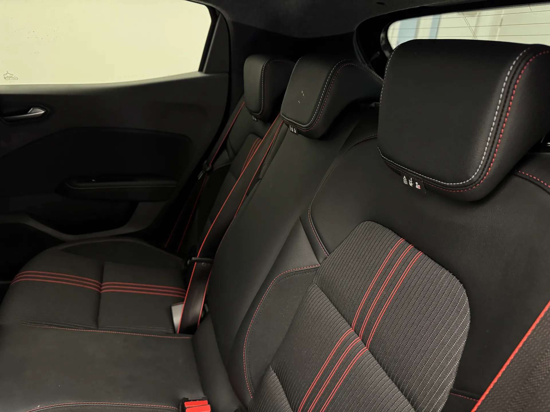 2023 RENAULT CLIO 2023 RENAULT CLIO