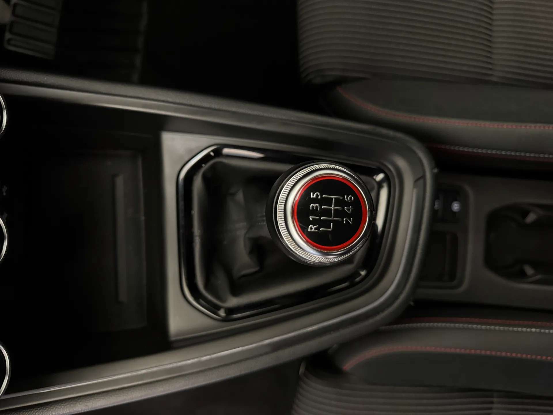 2023 RENAULT CLIO 2023 RENAULT CLIO