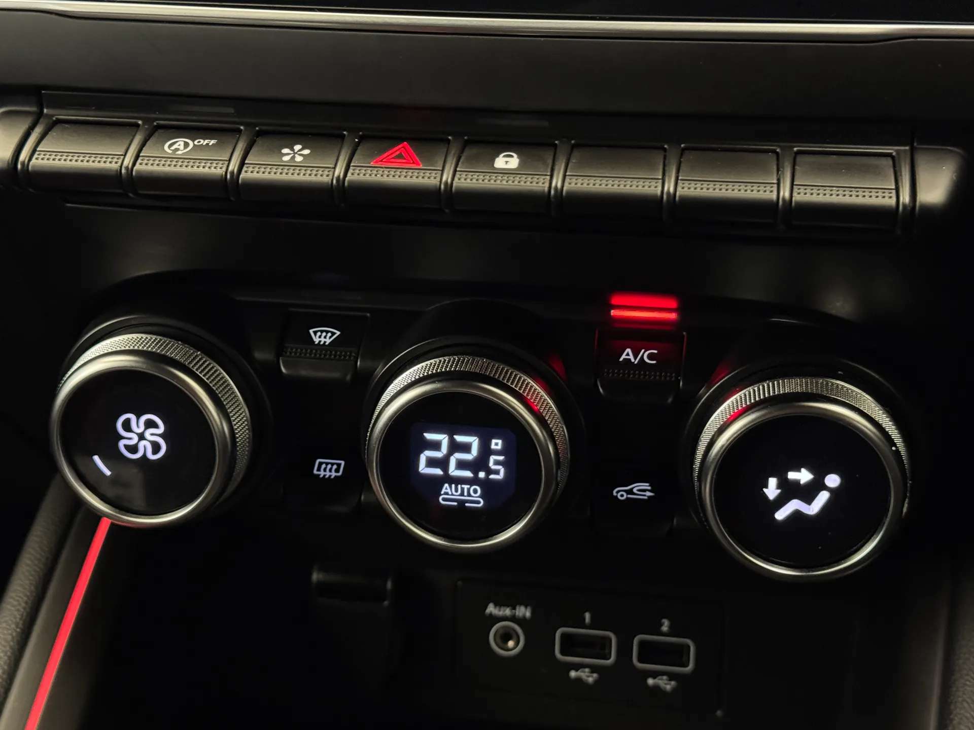 2023 RENAULT CLIO 2023 RENAULT CLIO