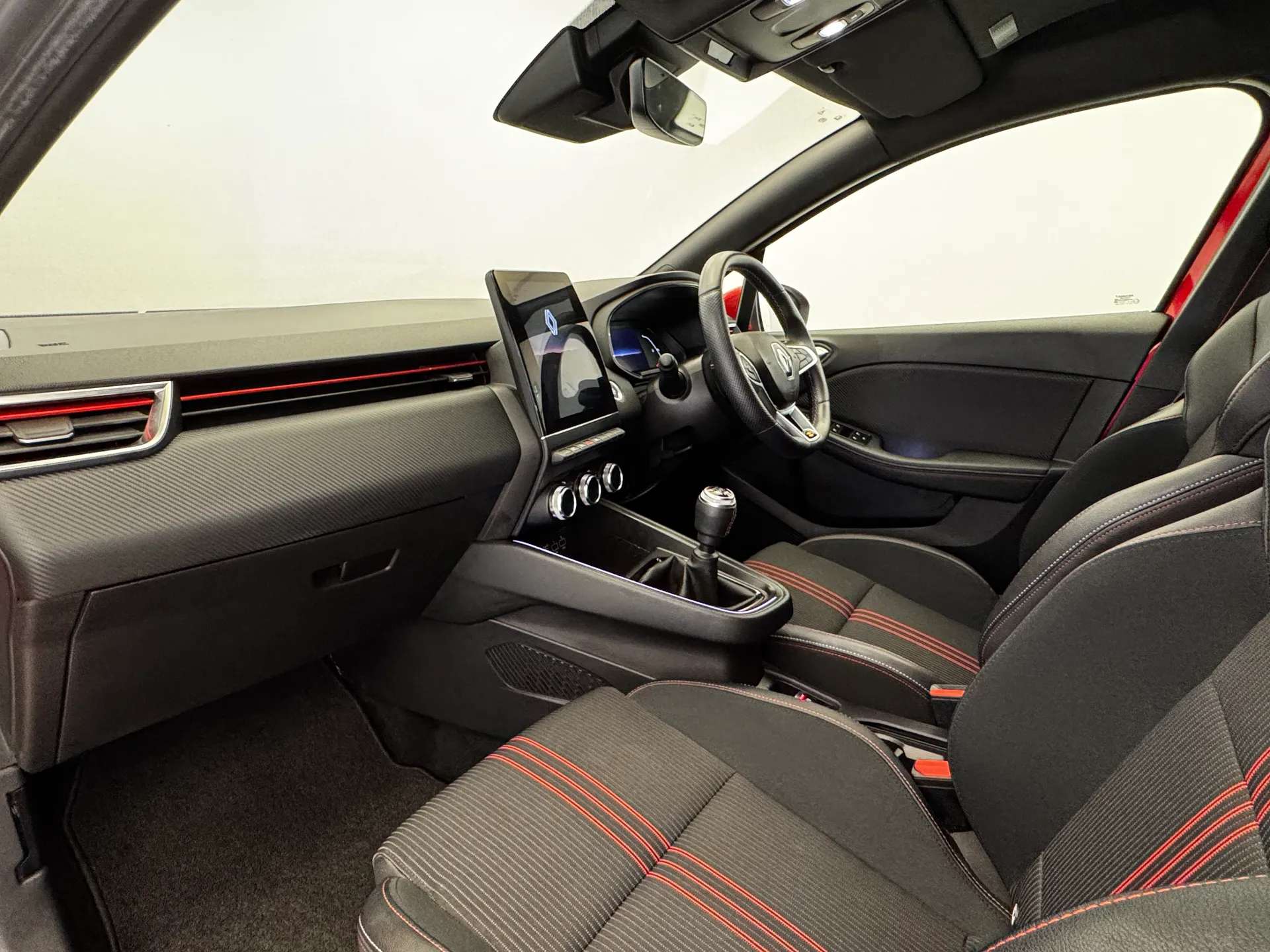 2021 RENAULT CLIO 2021 RENAULT CLIO