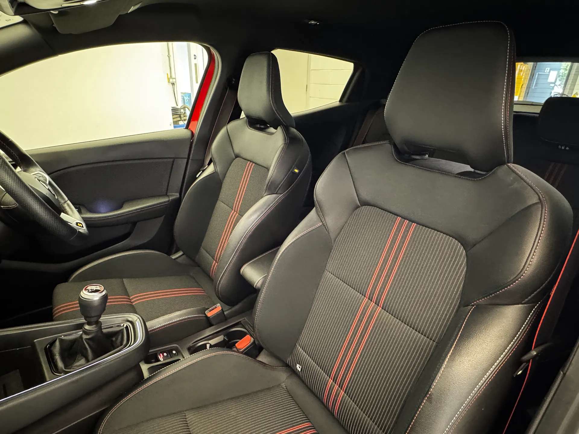 2021 RENAULT CLIO 2021 RENAULT CLIO