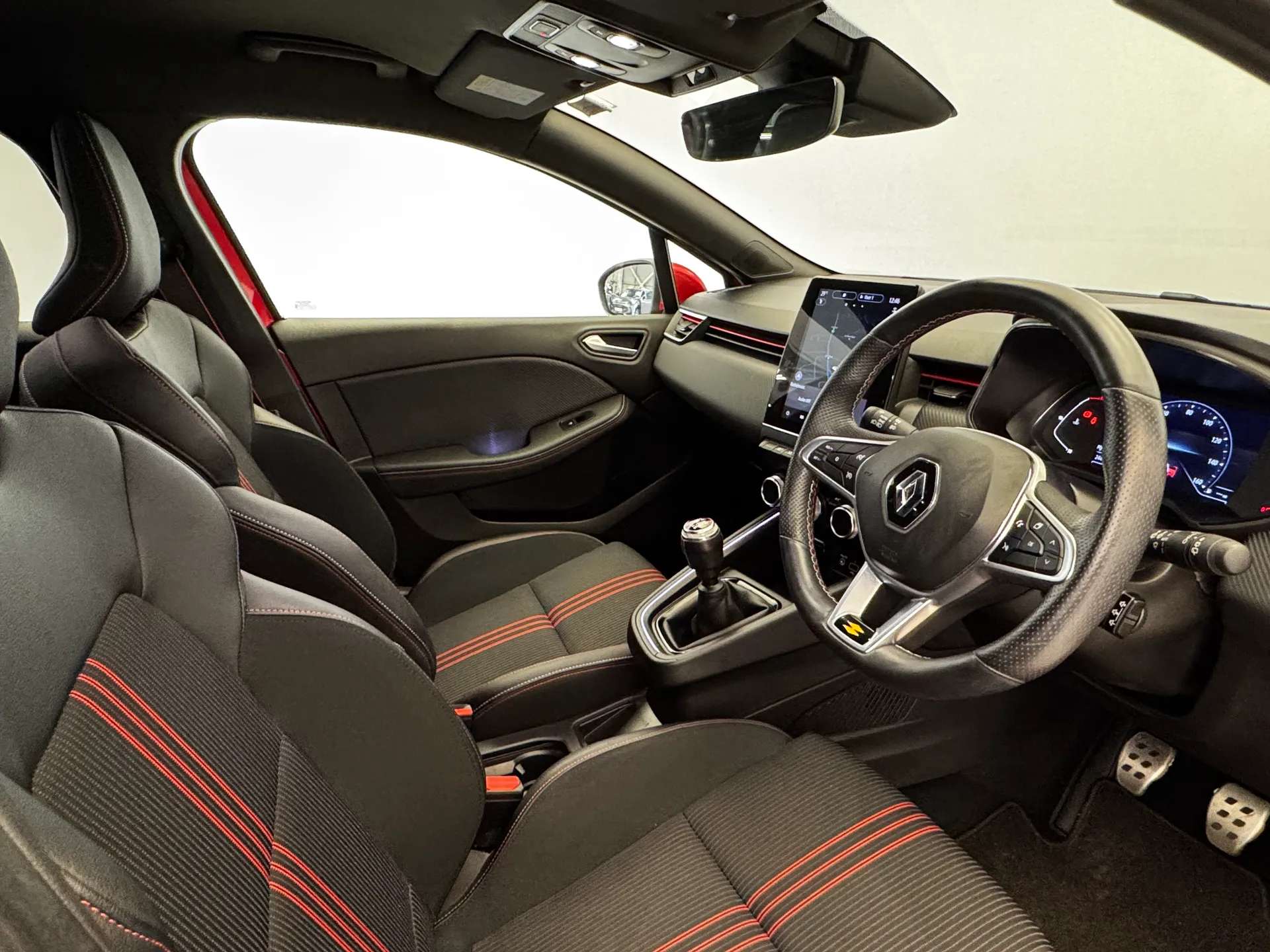 2021 RENAULT CLIO 2021 RENAULT CLIO
