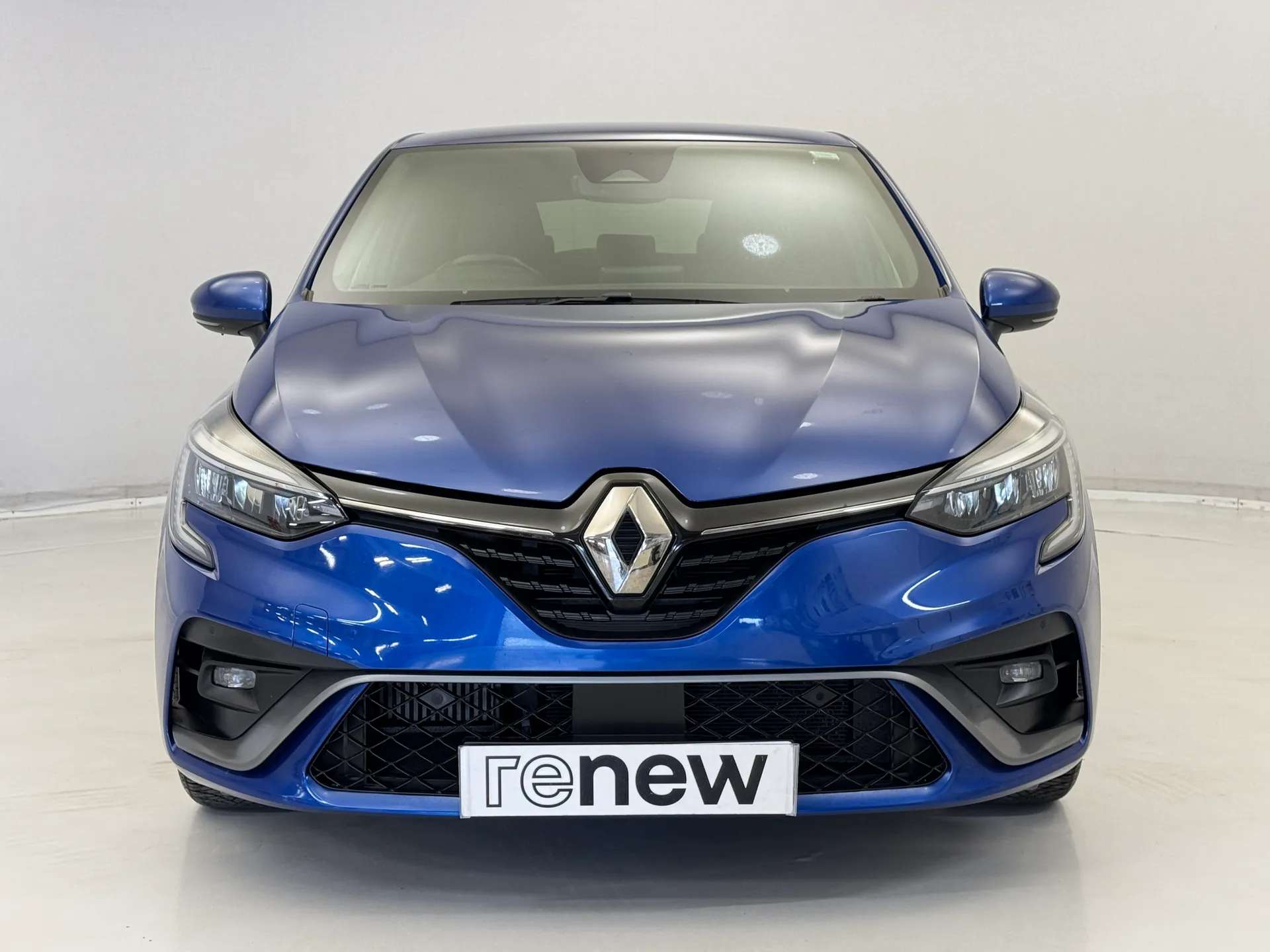 A 2021 RENAULT CLIO 1.0 TCe 90 RS Line 5dr A 2021 RENAULT CLIO 1.0 TCe 90 RS Line 5dr