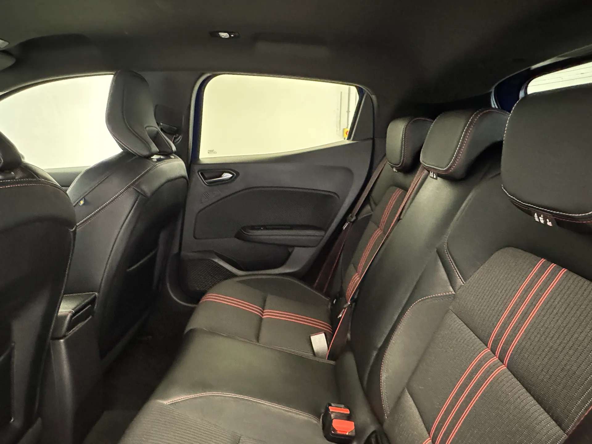 2021 RENAULT CLIO 2021 RENAULT CLIO