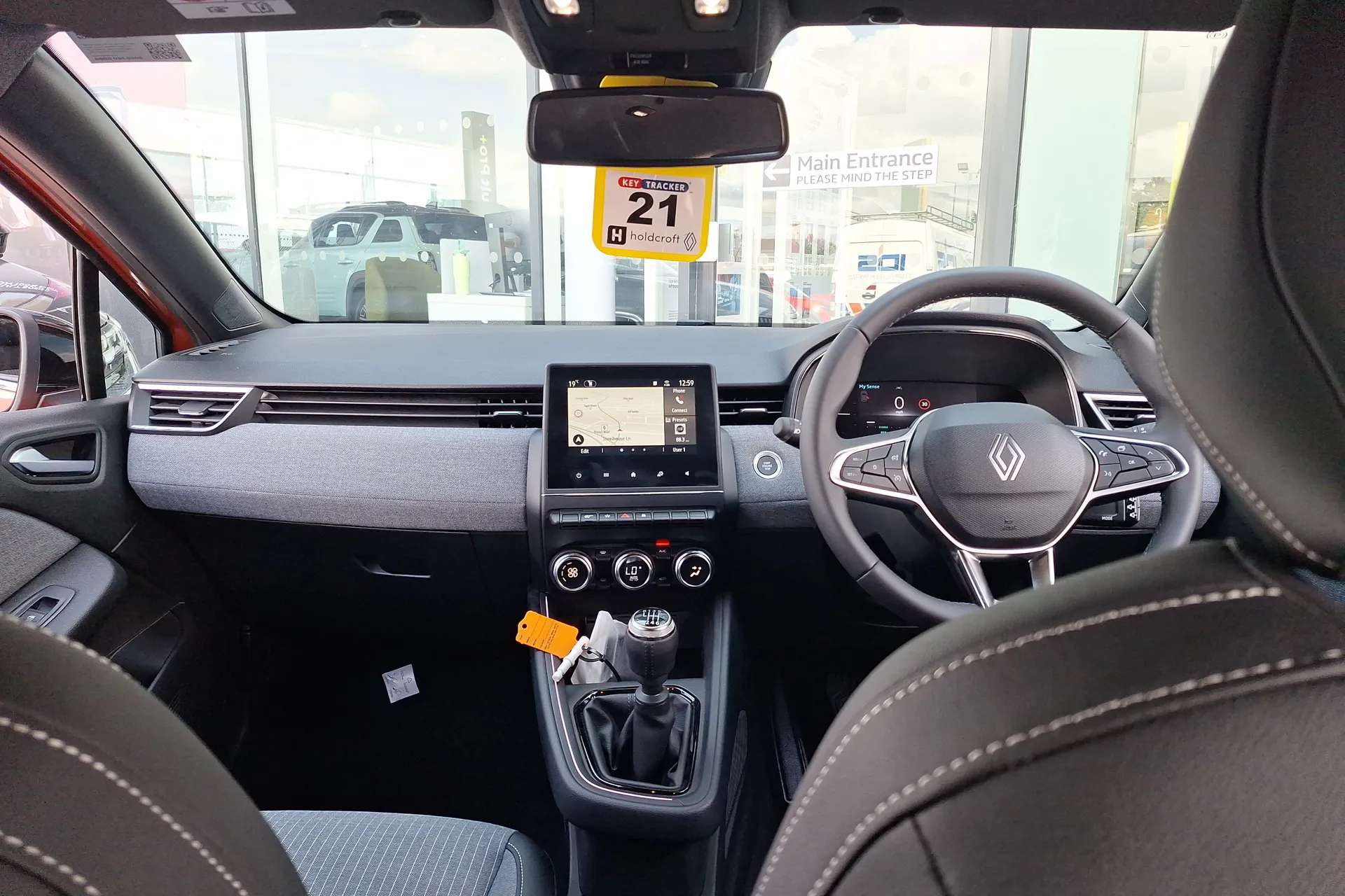 A 2026 RENAULT CLIO 1.0 TCe 90 Techno 5dr A 2026 RENAULT CLIO 1.0 TCe 90 Techno 5dr
