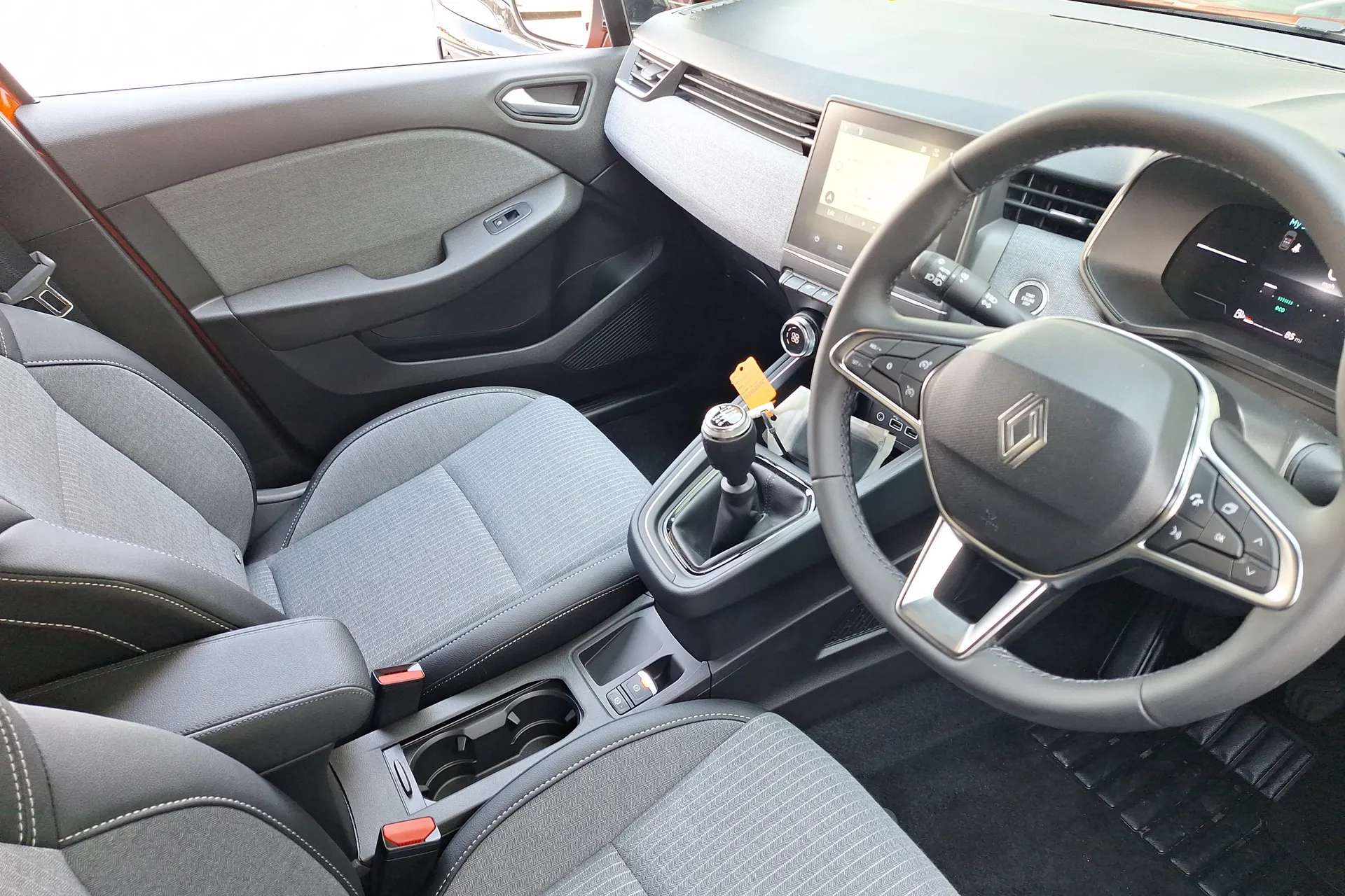 2026 RENAULT CLIO 2026 RENAULT CLIO