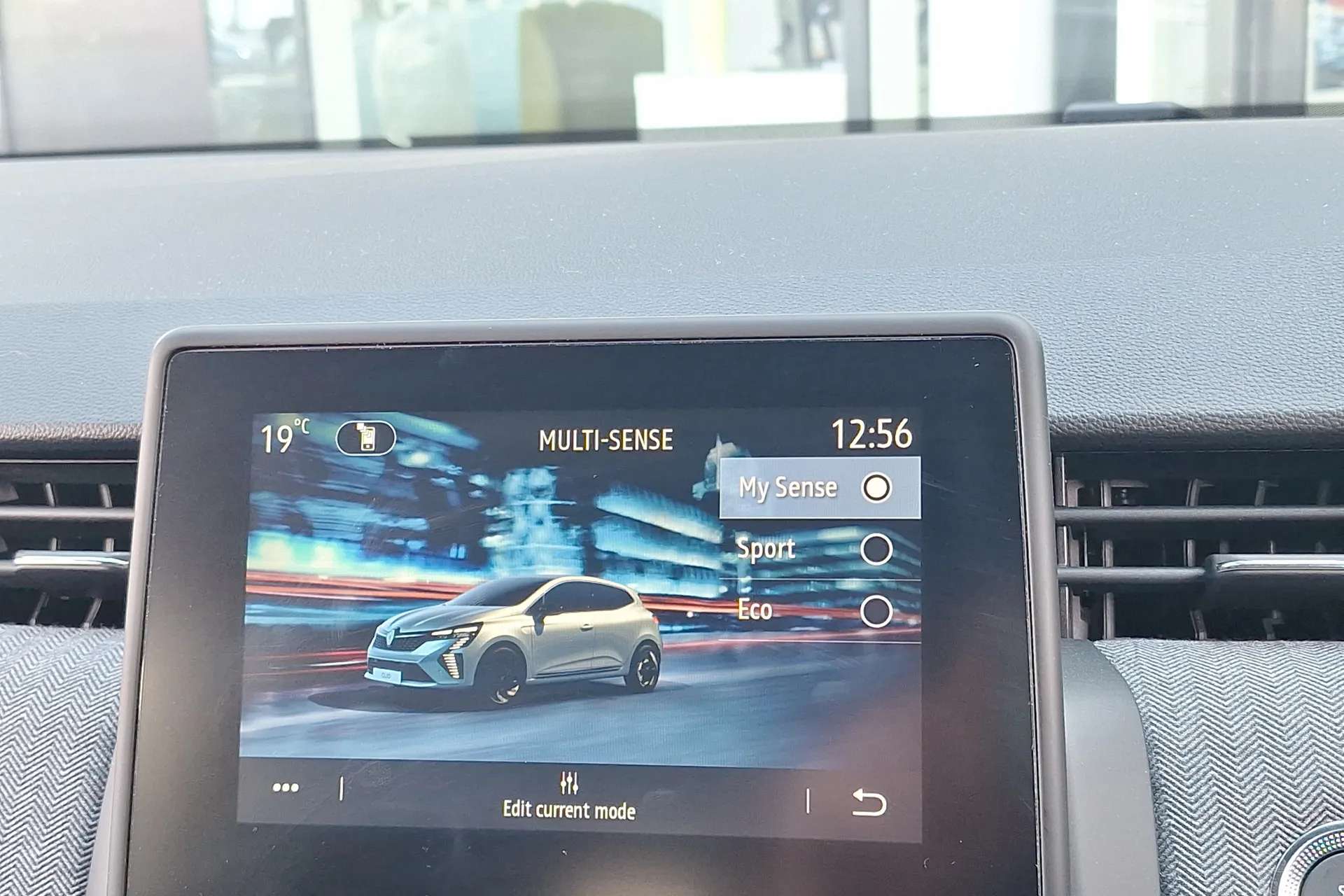2026 RENAULT CLIO 2026 RENAULT CLIO