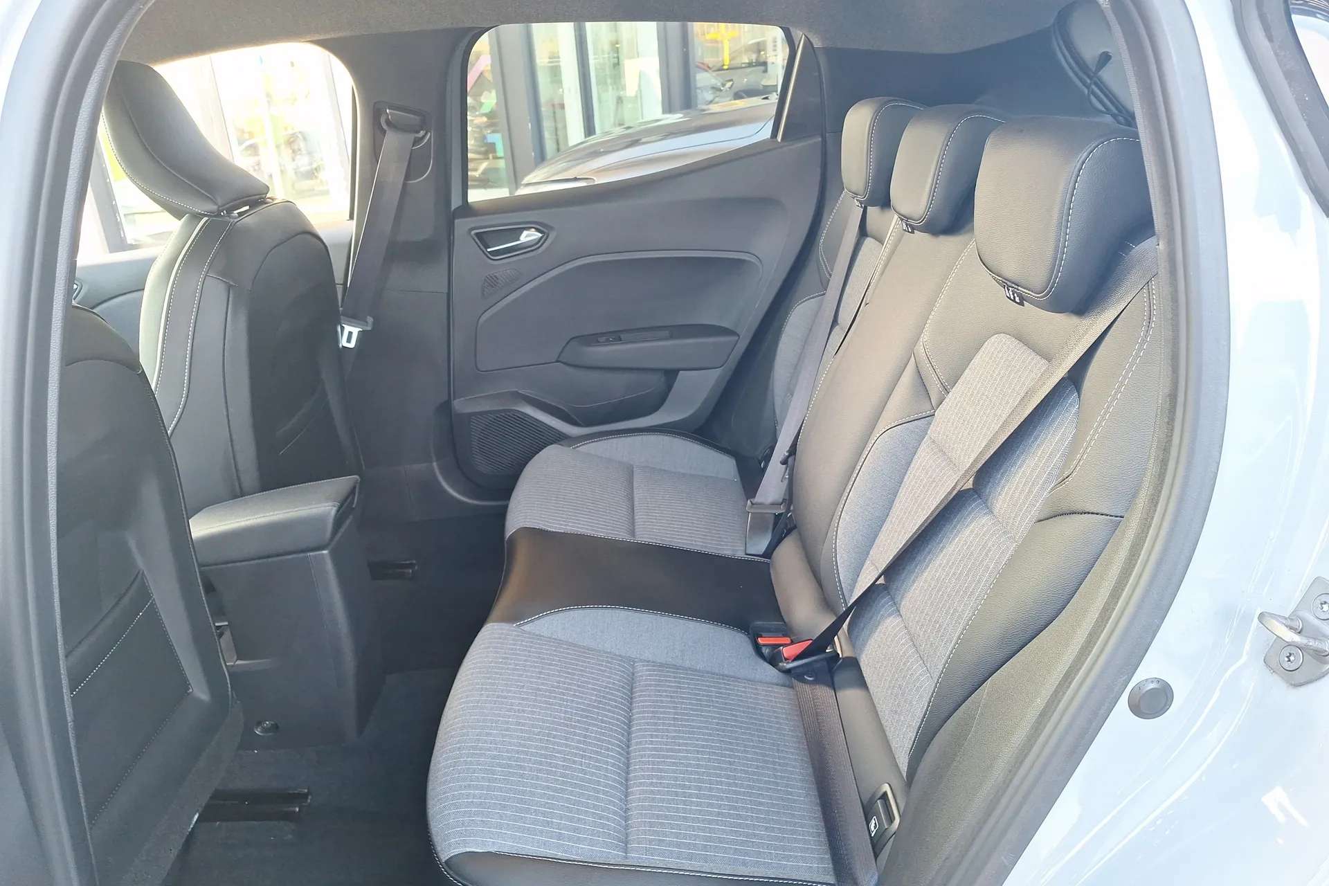 2024 RENAULT CLIO 2024 RENAULT CLIO