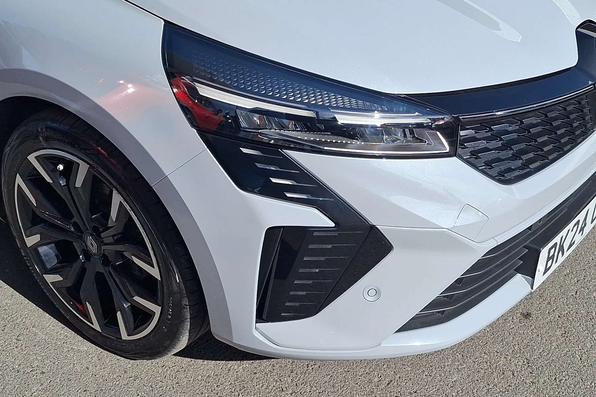 2024 RENAULT CLIO 2024 RENAULT CLIO