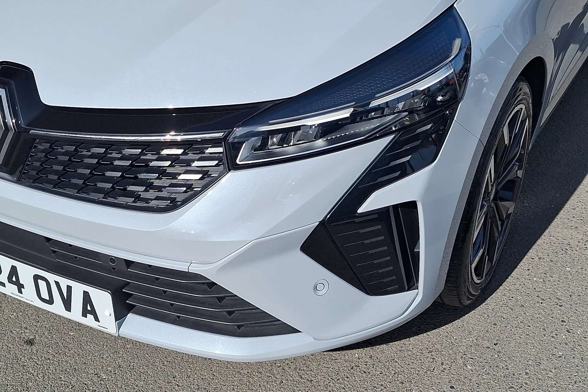 2024 RENAULT CLIO 2024 RENAULT CLIO