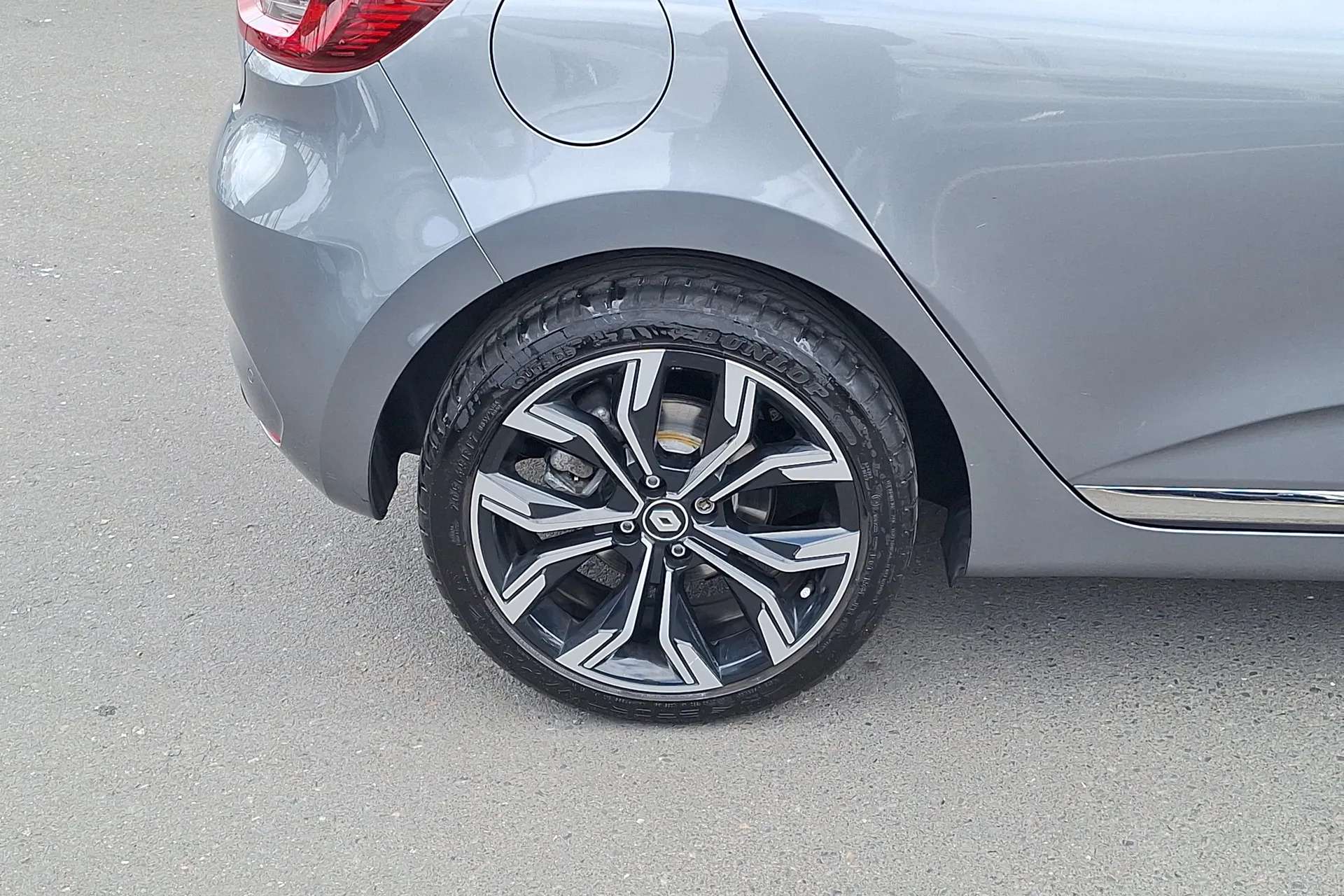 A 2023 RENAULT CLIO 1.0 TCe 90 Techno 5dr A 2023 RENAULT CLIO 1.0 TCe 90 Techno 5dr