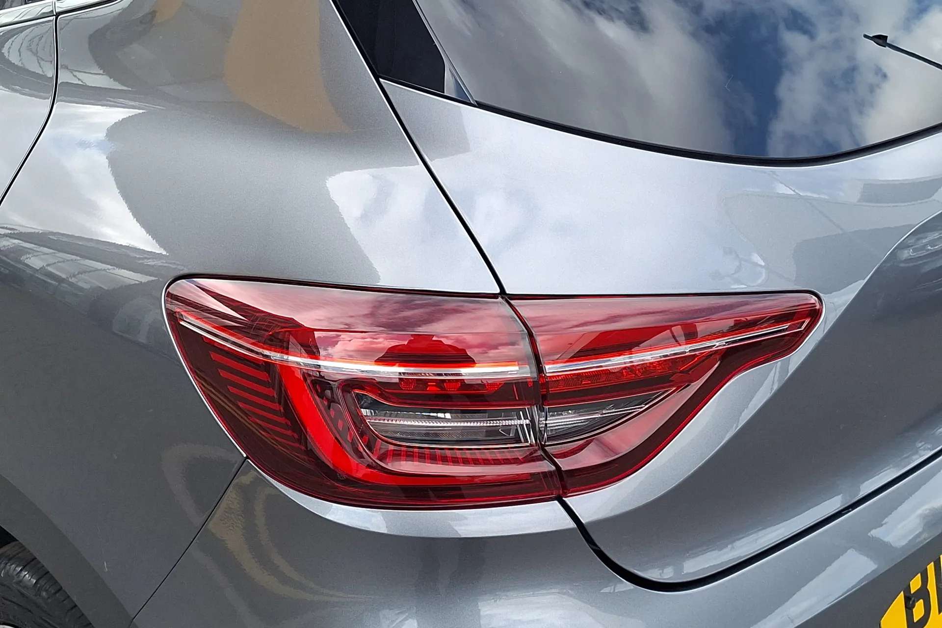 2023 RENAULT CLIO 2023 RENAULT CLIO