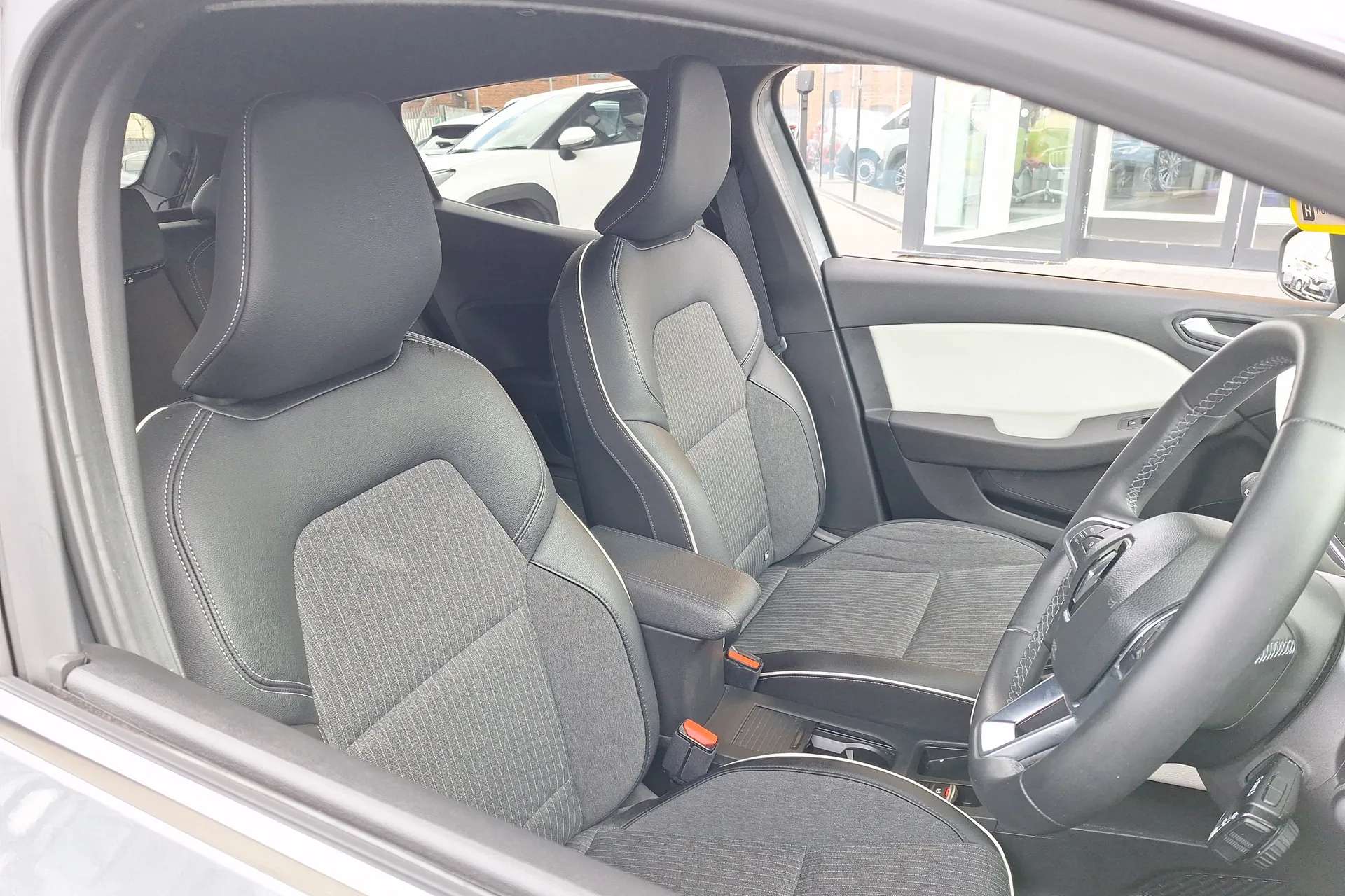 2023 RENAULT CLIO 2023 RENAULT CLIO