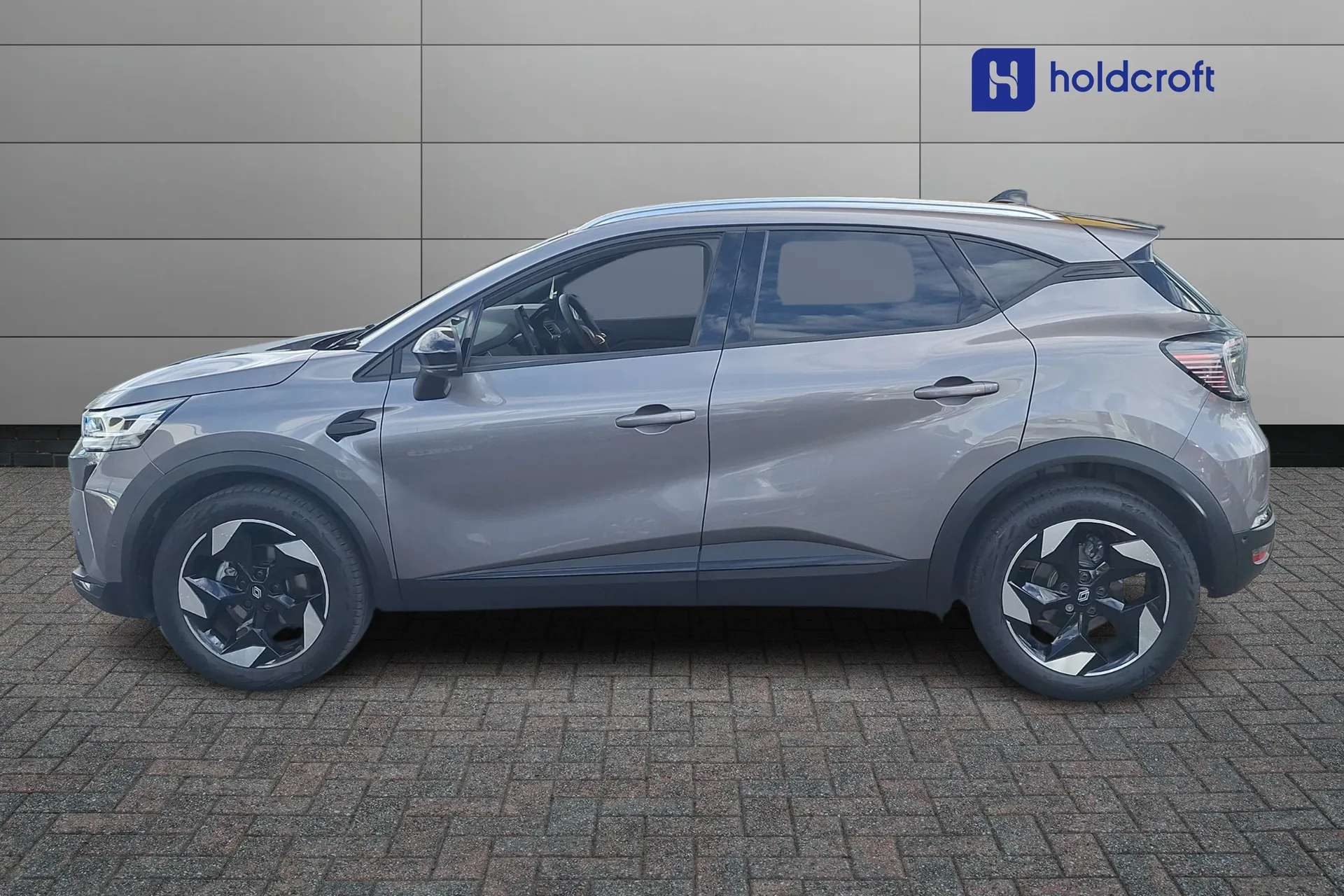 2025 RENAULT CAPTUR 2025 RENAULT CAPTUR