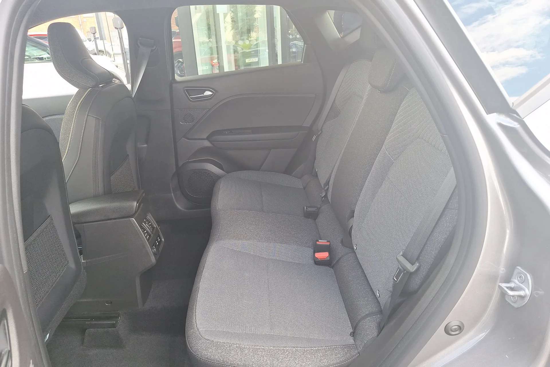 2025 RENAULT CAPTUR 2025 RENAULT CAPTUR