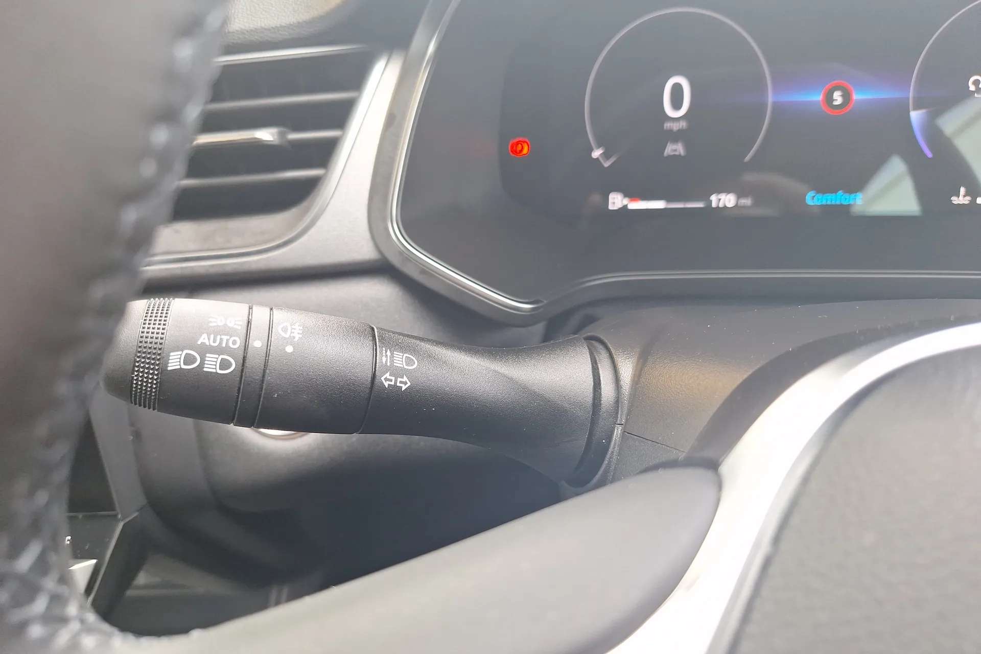 2025 RENAULT CAPTUR 2025 RENAULT CAPTUR