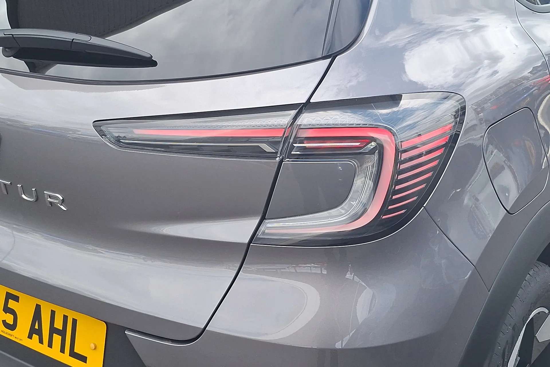 2025 RENAULT CAPTUR 2025 RENAULT CAPTUR