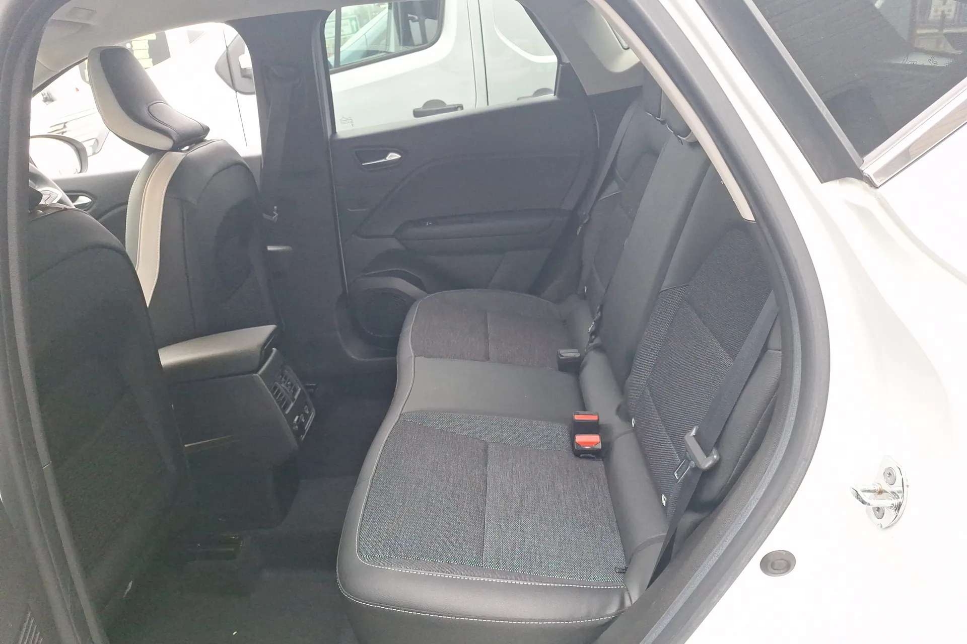 2022 RENAULT CAPTUR 2022 RENAULT CAPTUR