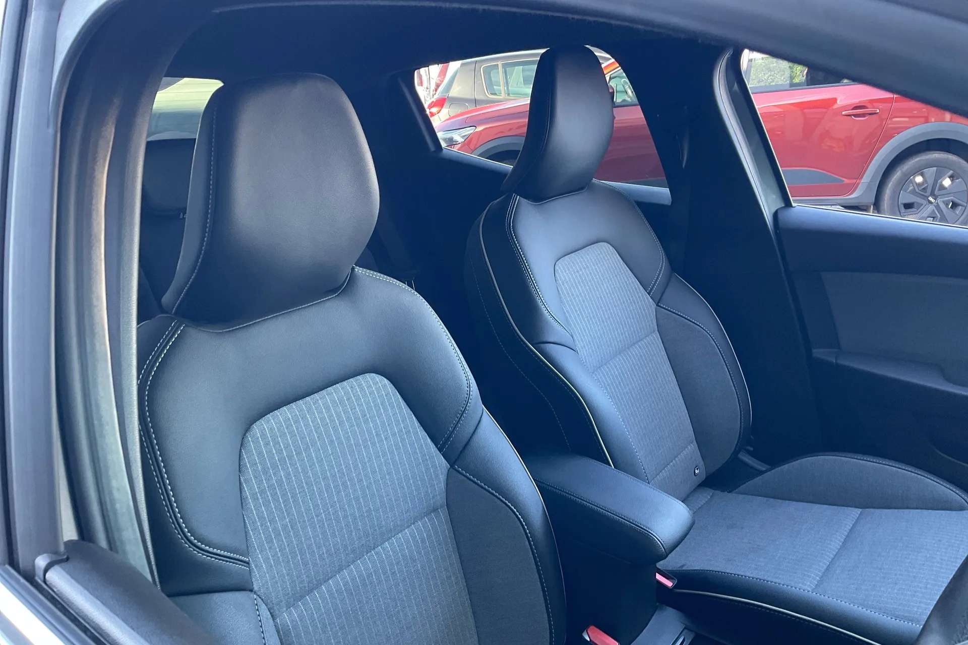 2024 RENAULT CLIO 2024 RENAULT CLIO
