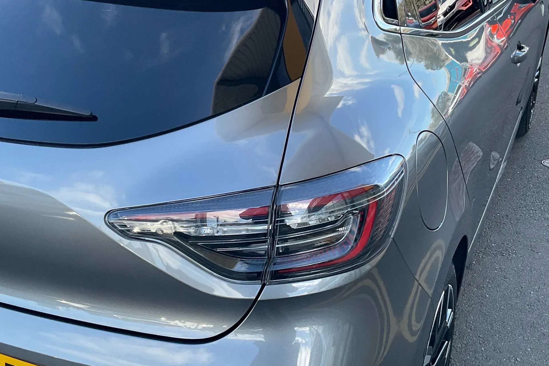 2024 RENAULT CLIO 2024 RENAULT CLIO
