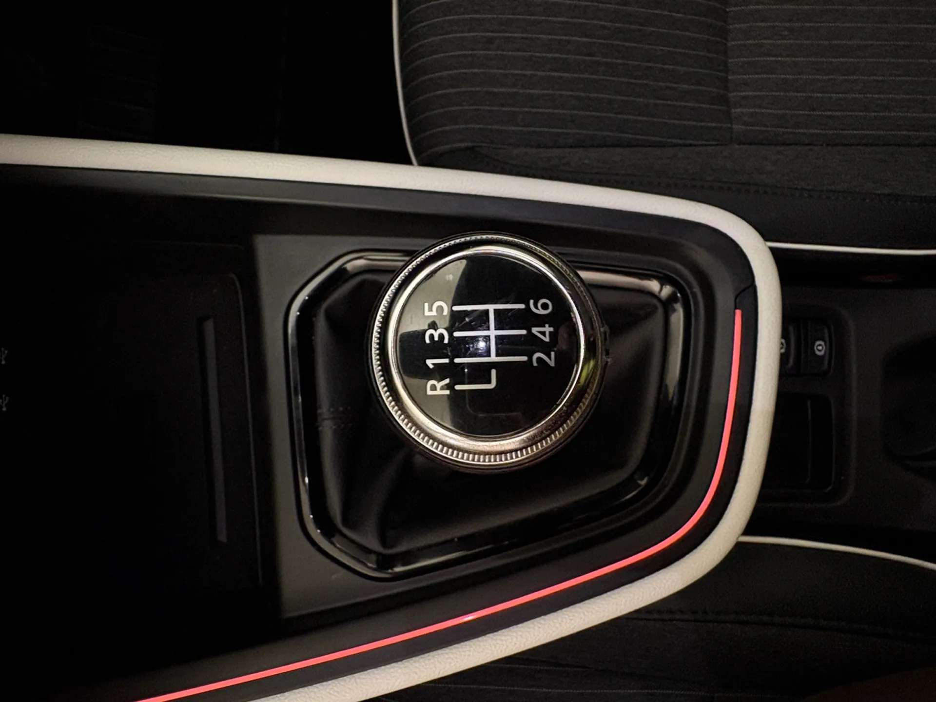 2023 RENAULT CLIO 2023 RENAULT CLIO