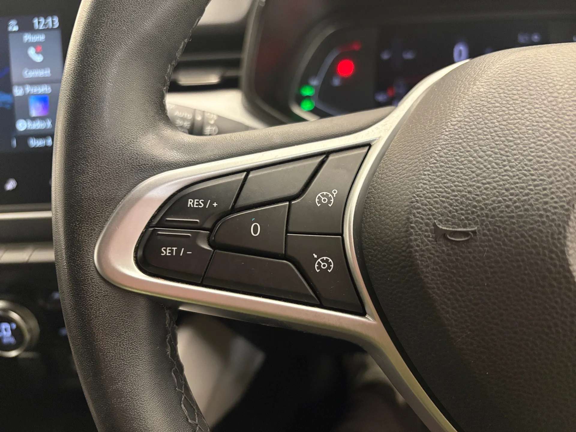 2023 RENAULT CLIO 2023 RENAULT CLIO