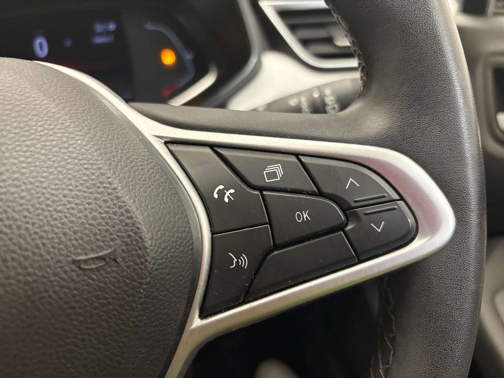 2023 RENAULT CLIO 2023 RENAULT CLIO
