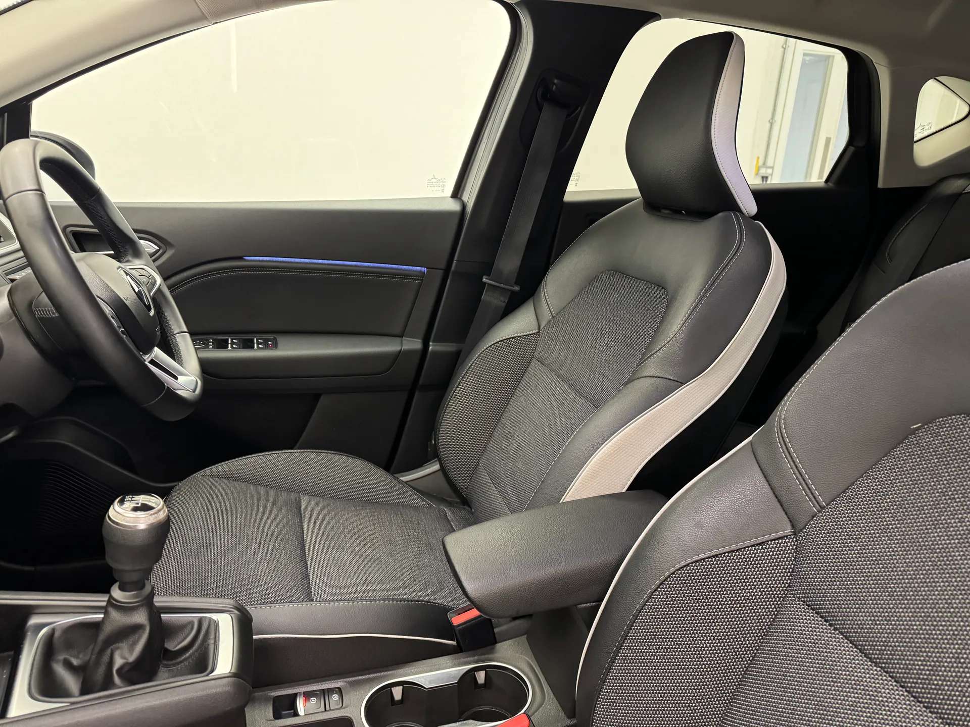 2024 RENAULT CAPTUR 2024 RENAULT CAPTUR