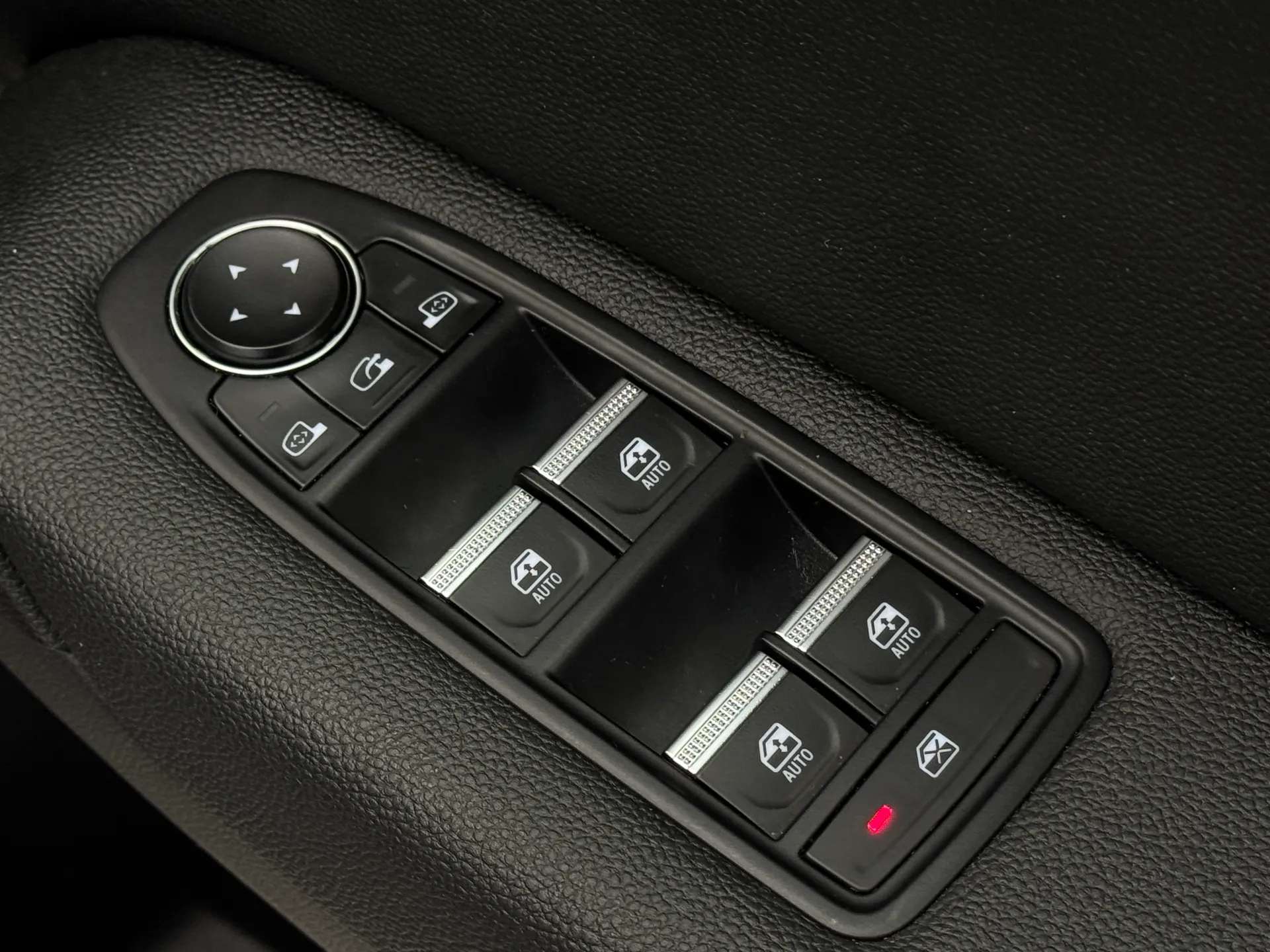 2024 RENAULT CAPTUR 2024 RENAULT CAPTUR