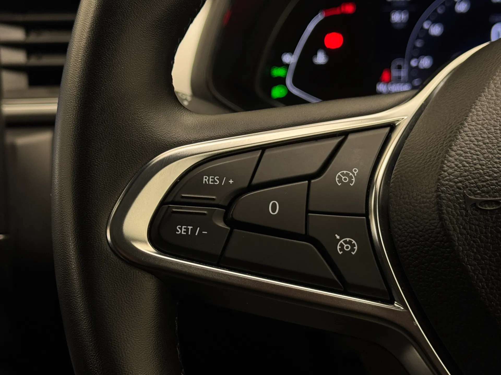 2024 RENAULT CAPTUR 2024 RENAULT CAPTUR