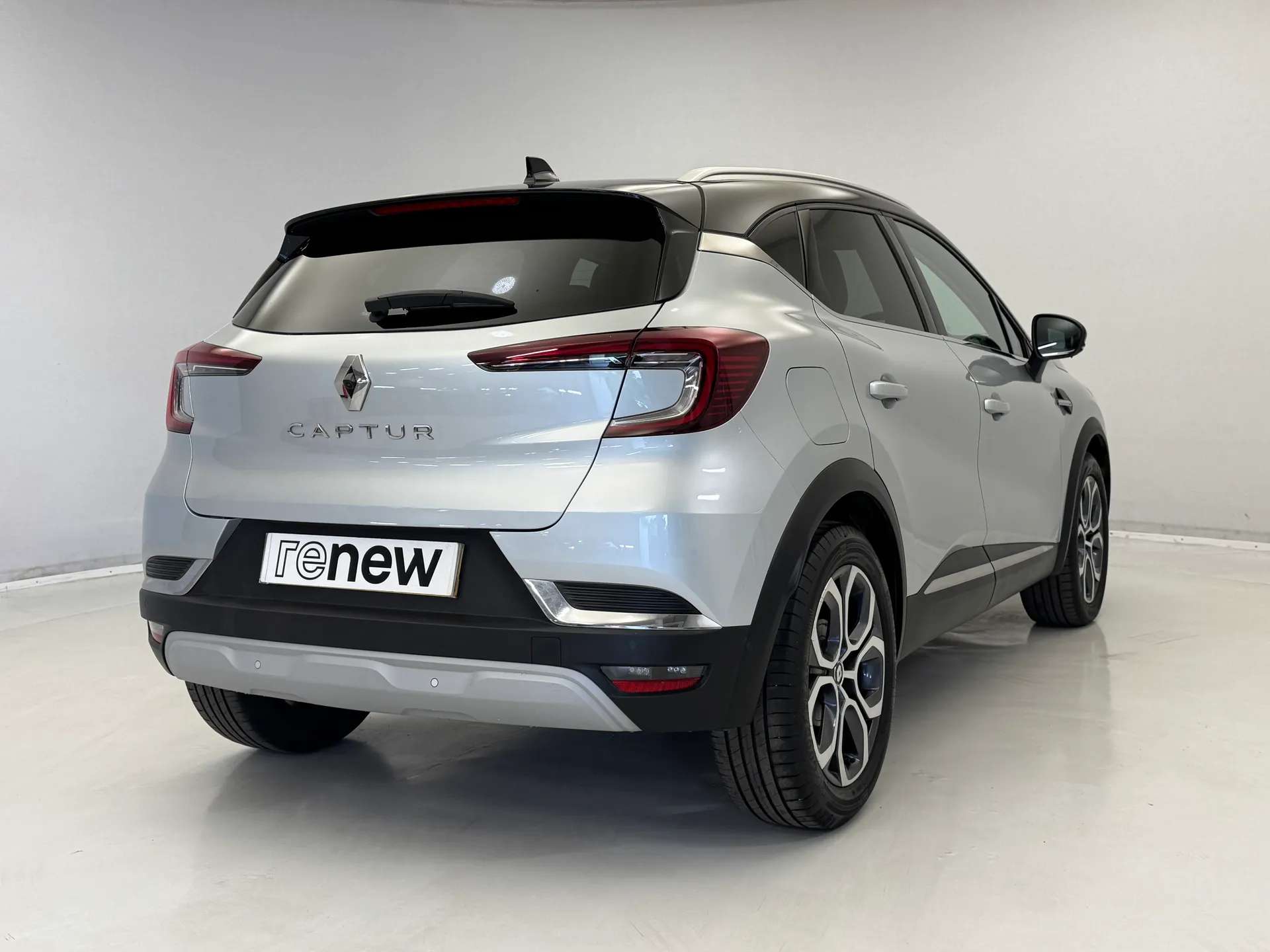 A 2024 RENAULT CAPTUR 1.0 TCE 90 Techno 5dr A 2024 RENAULT CAPTUR 1.0 TCE 90 Techno 5dr