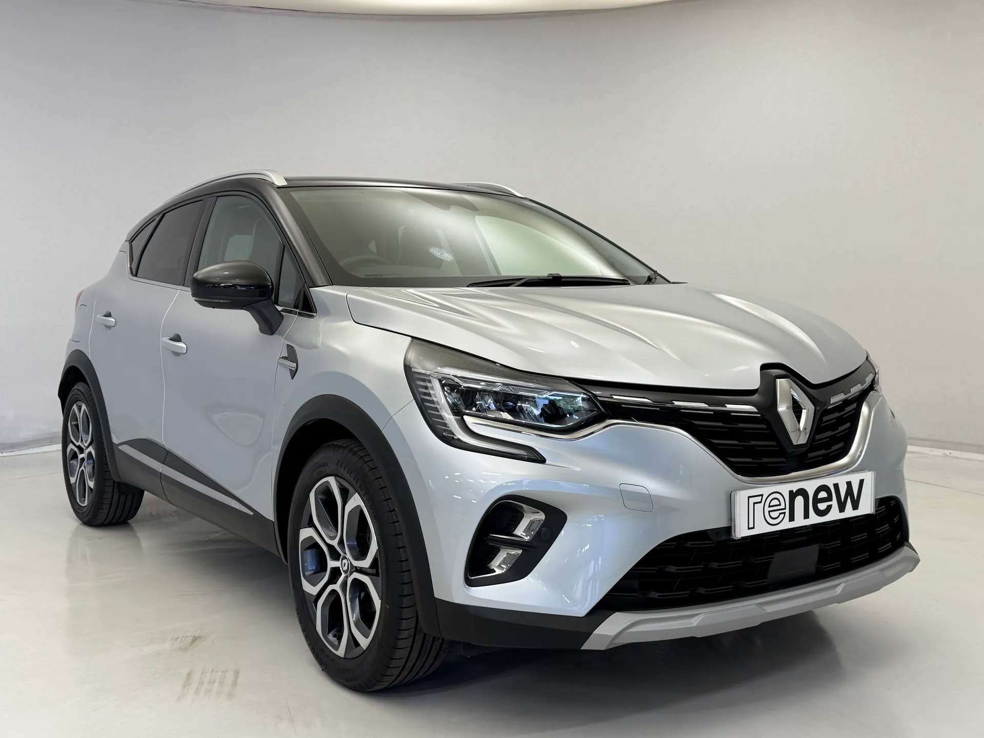 A 2024 RENAULT CAPTUR 1.0 TCE 90 Techno 5dr A 2024 RENAULT CAPTUR 1.0 TCE 90 Techno 5dr