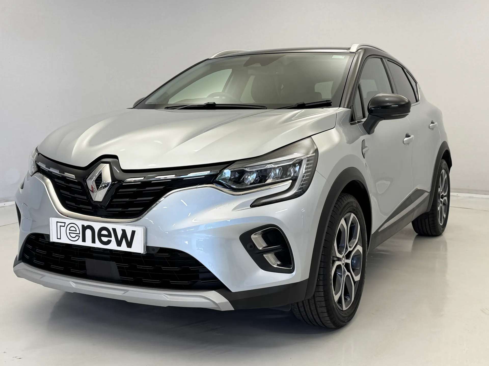 A 2024 RENAULT CAPTUR 1.0 TCE 90 Techno 5dr A 2024 RENAULT CAPTUR 1.0 TCE 90 Techno 5dr