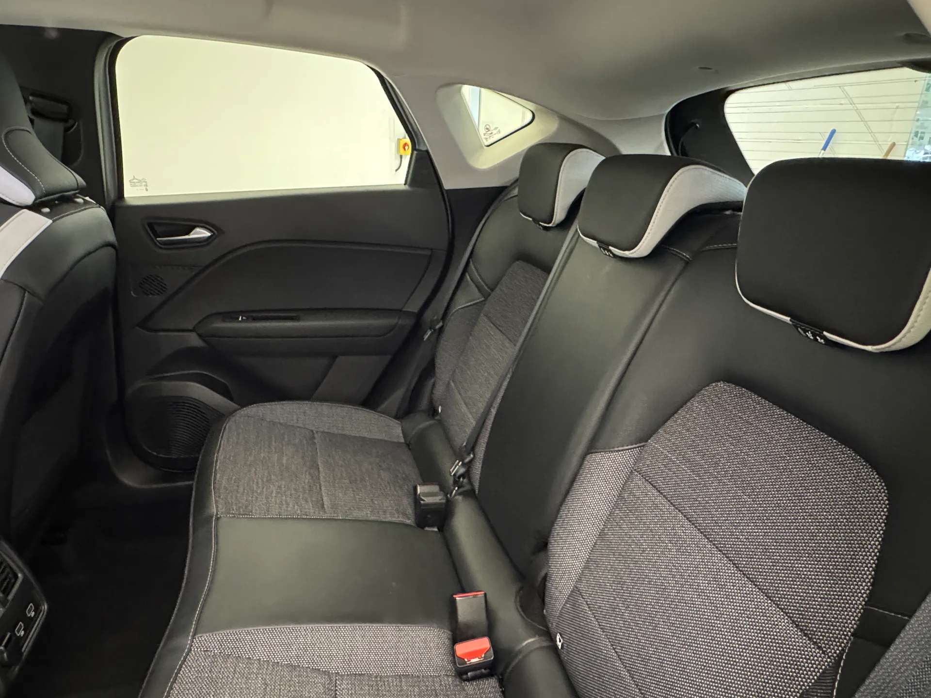 2024 RENAULT CAPTUR 2024 RENAULT CAPTUR