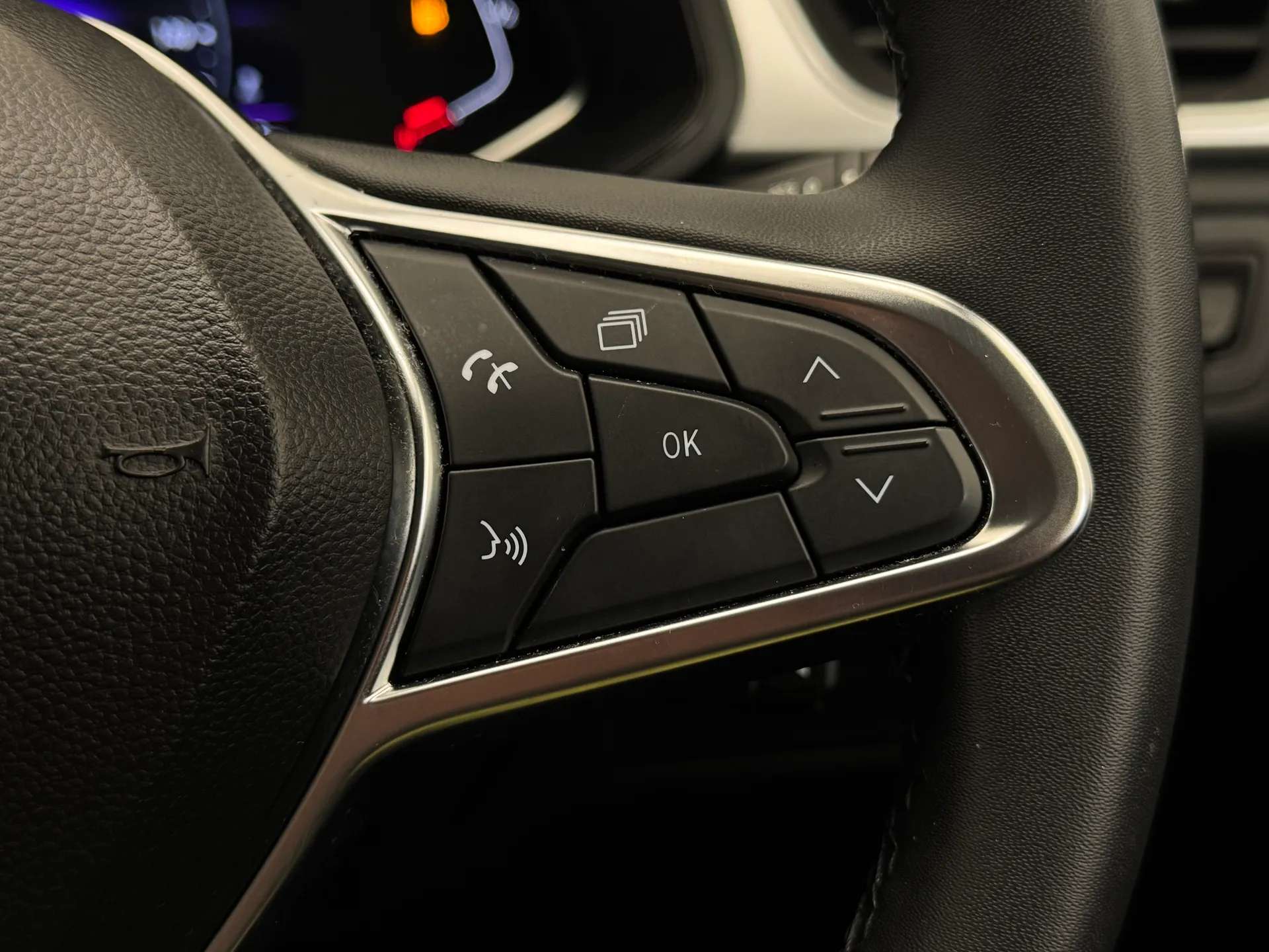 2024 RENAULT CAPTUR 2024 RENAULT CAPTUR