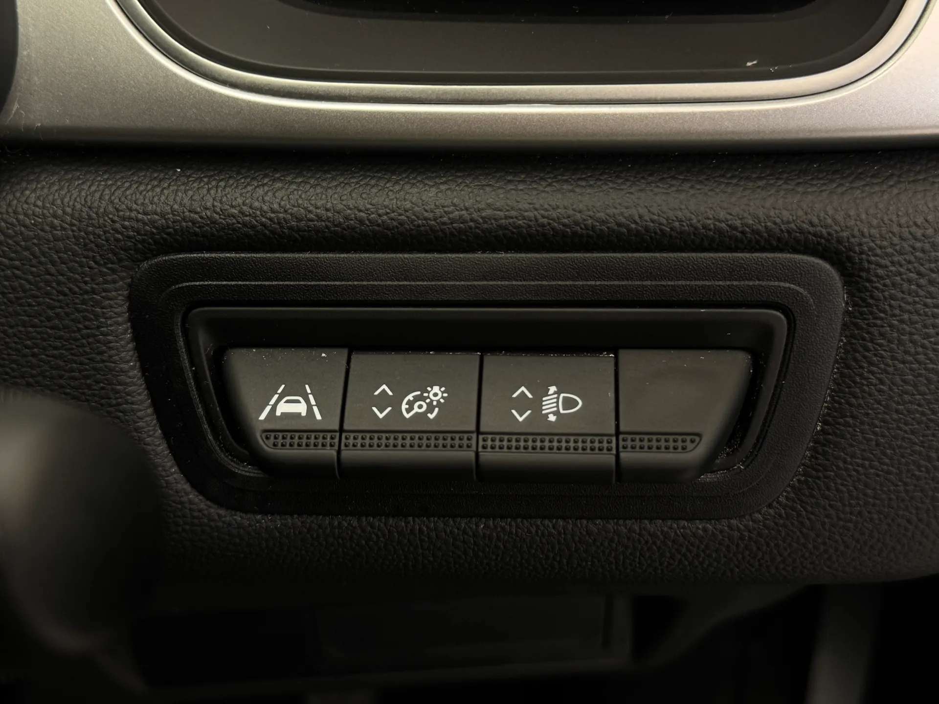 2024 RENAULT CAPTUR 2024 RENAULT CAPTUR