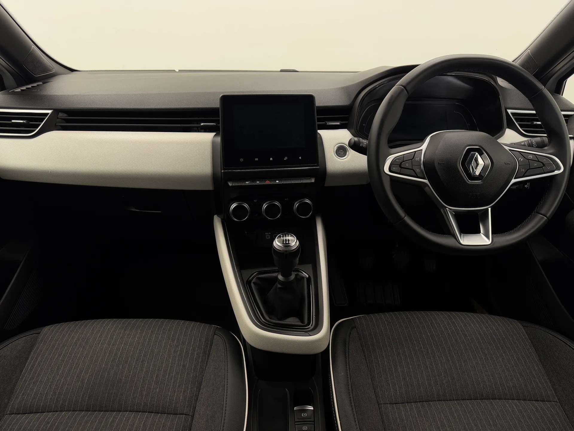 2022 RENAULT CLIO 2022 RENAULT CLIO