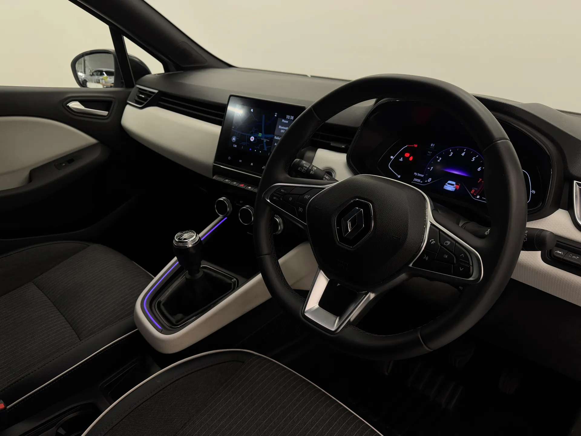 2022 RENAULT CLIO 2022 RENAULT CLIO