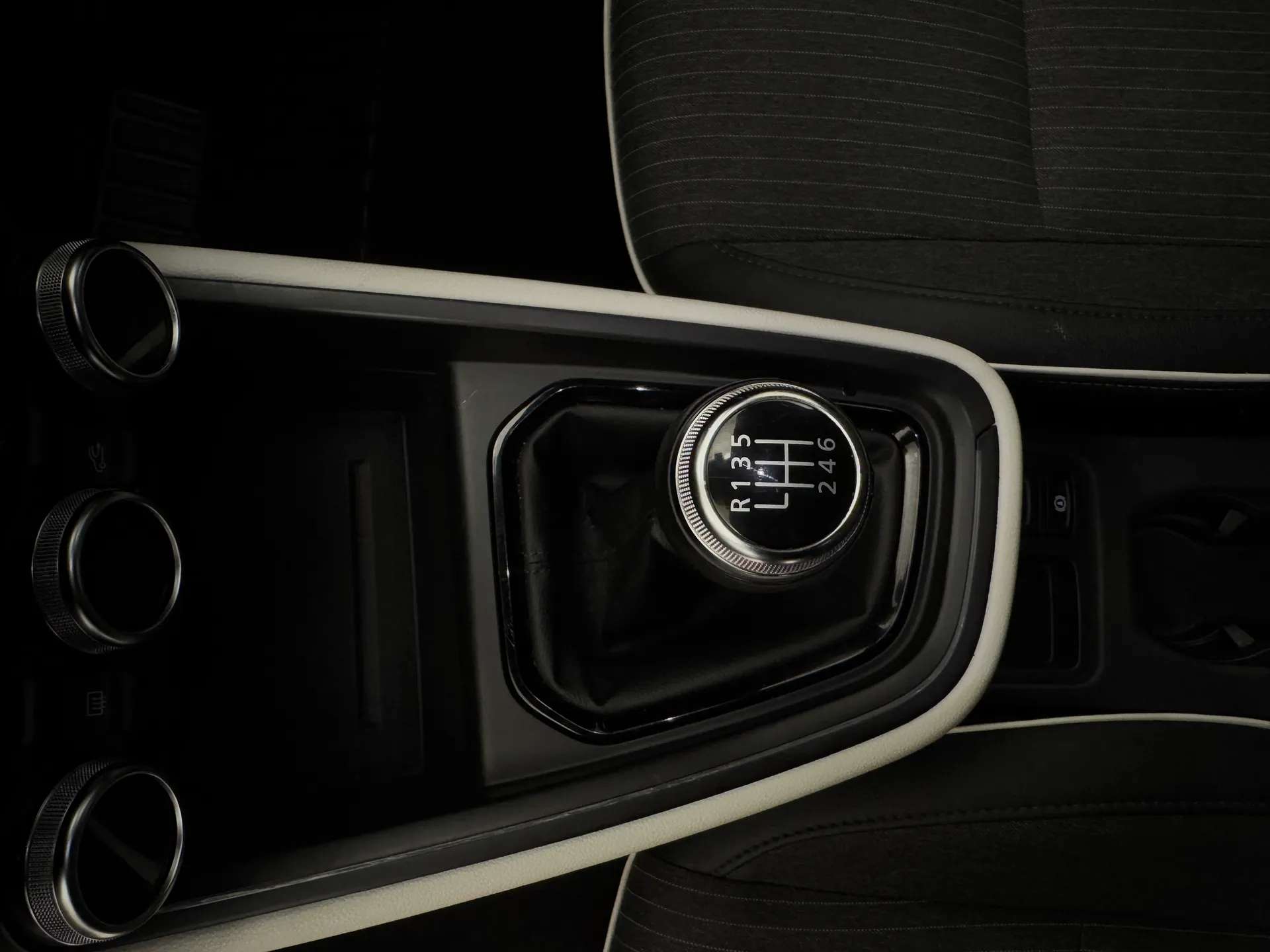 2022 RENAULT CLIO 2022 RENAULT CLIO