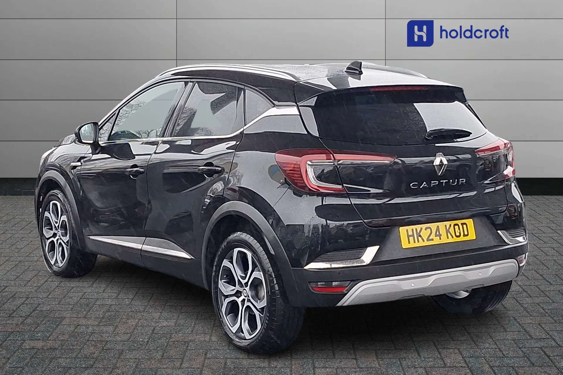 A 2024 RENAULT CAPTUR 1.0 TCE 90 Techno 5dr A 2024 RENAULT CAPTUR 1.0 TCE 90 Techno 5dr
