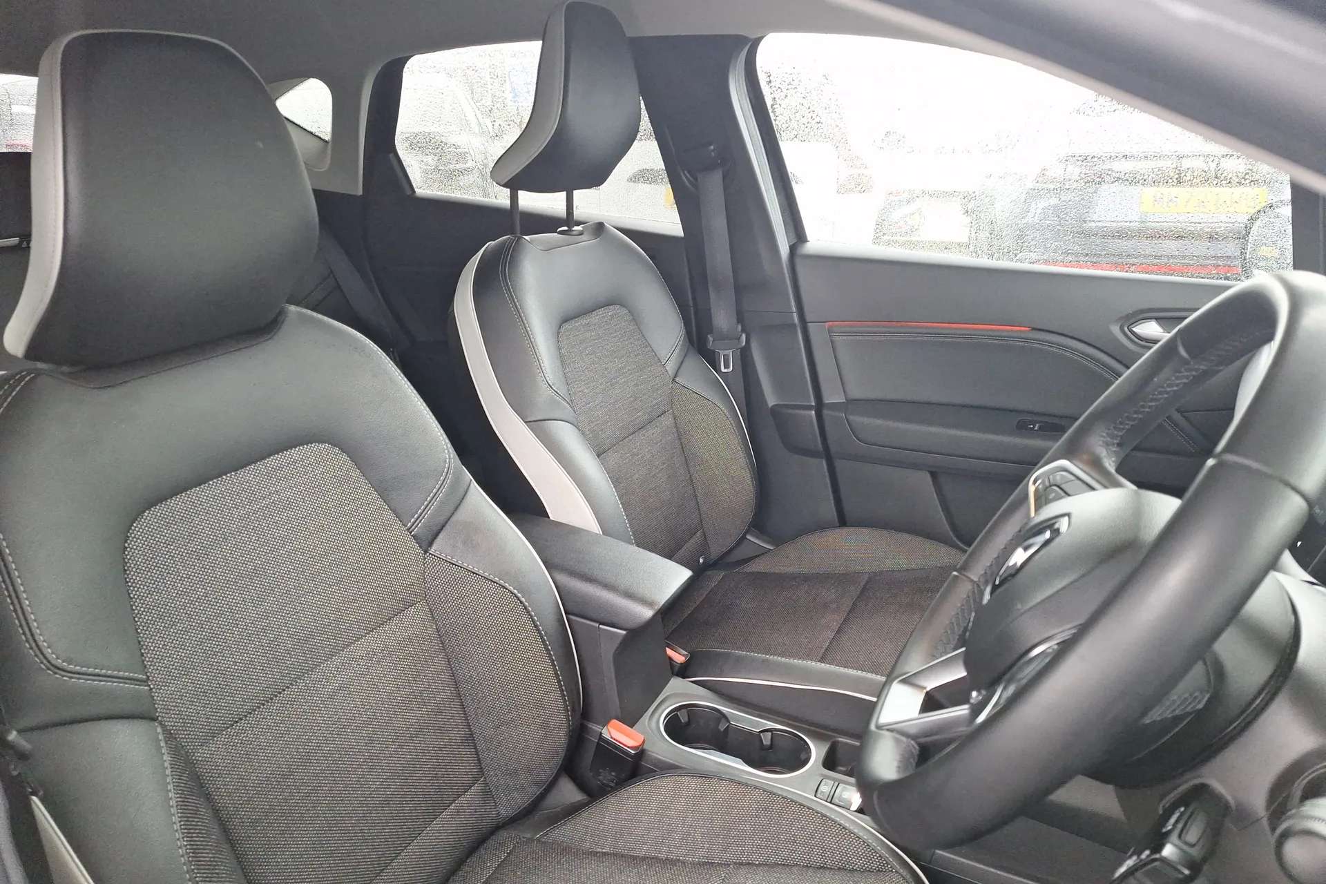 2024 RENAULT CAPTUR 2024 RENAULT CAPTUR