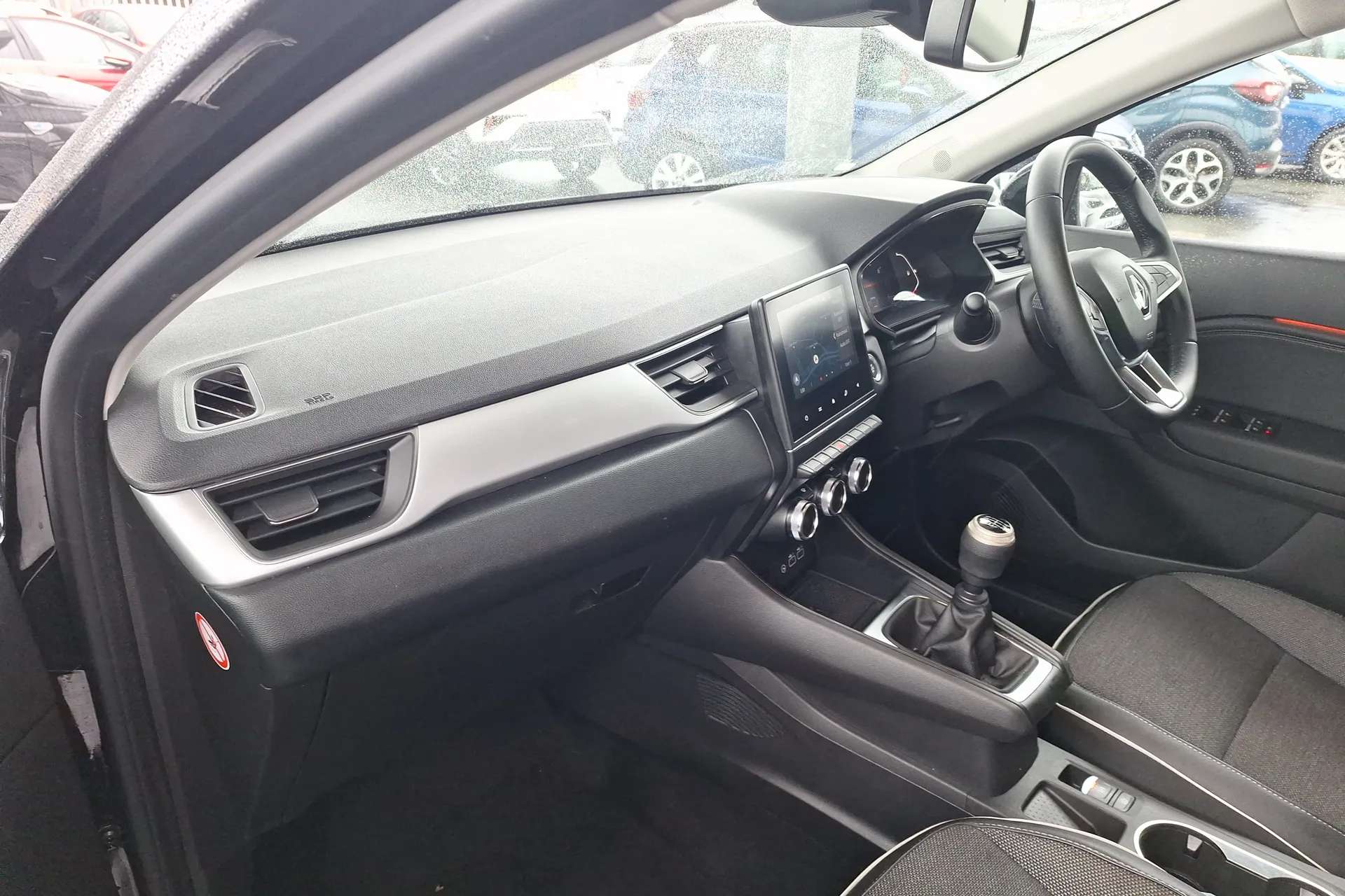 2024 RENAULT CAPTUR 2024 RENAULT CAPTUR