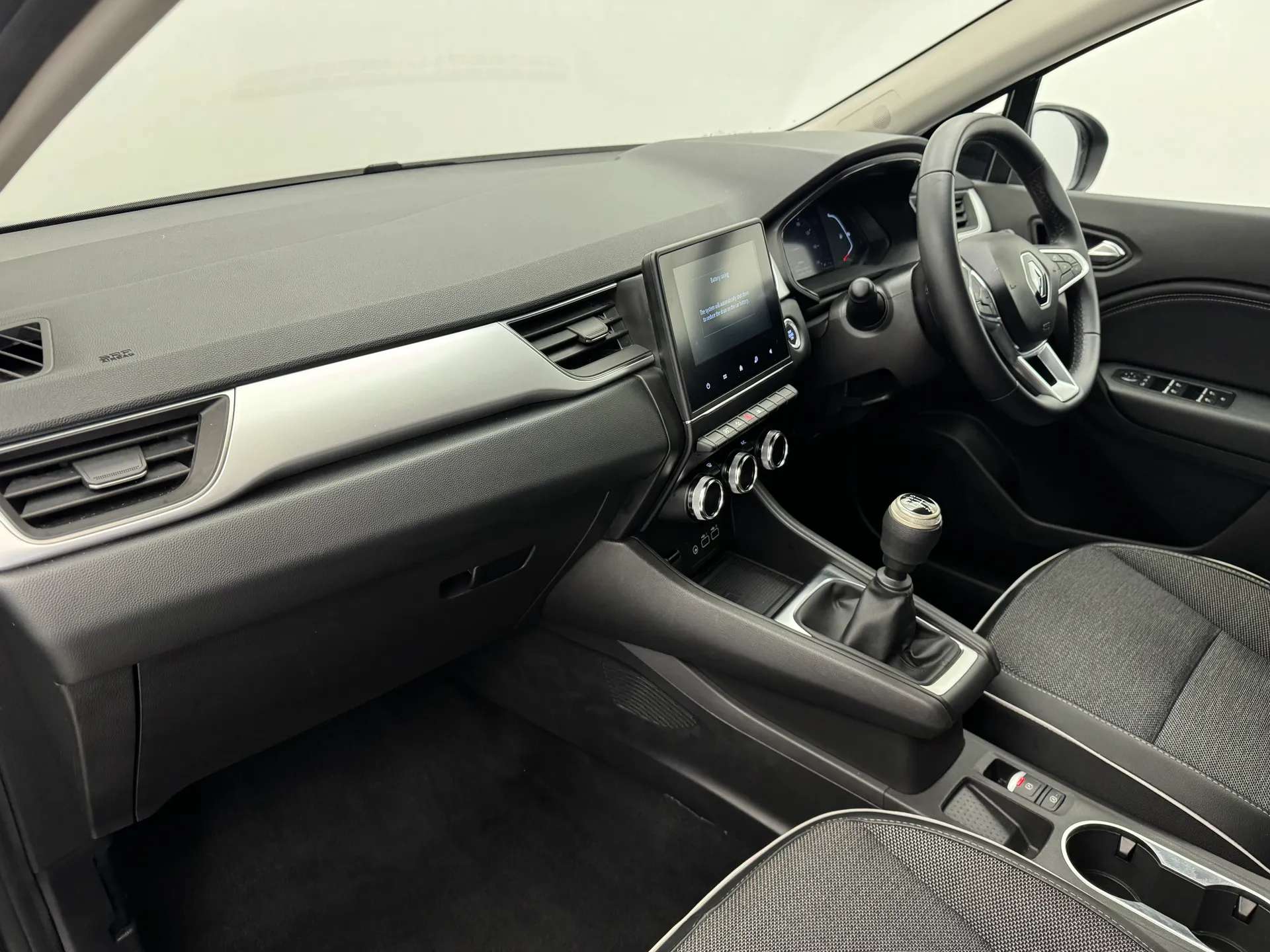 2024 RENAULT CAPTUR 2024 RENAULT CAPTUR